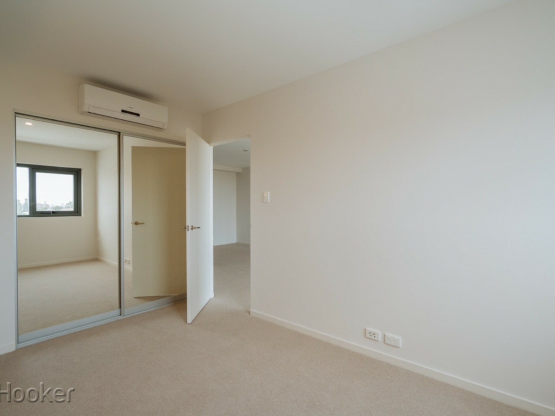 148/2 Tenth Avenue, MAYLANDS