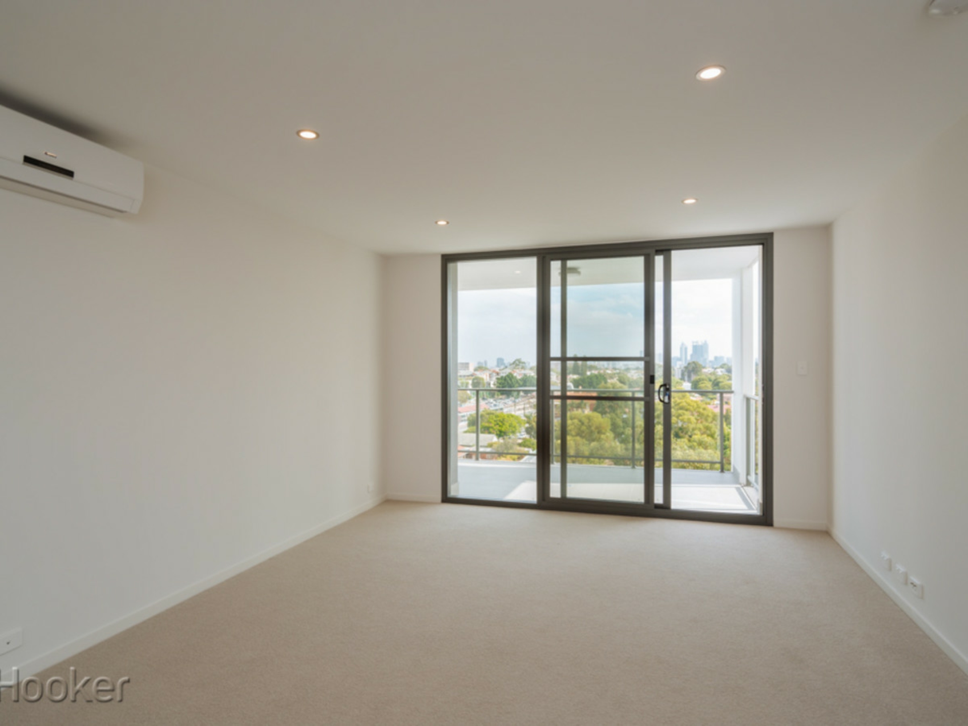 148/2 Tenth Avenue, MAYLANDS