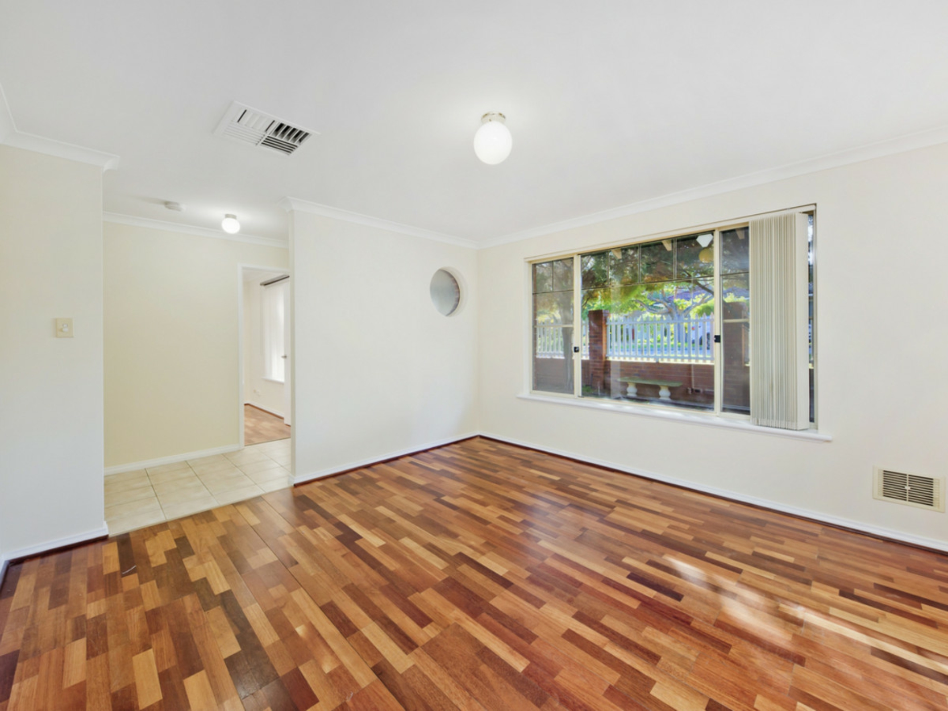 1/37 Croydon Avenue, YOKINE