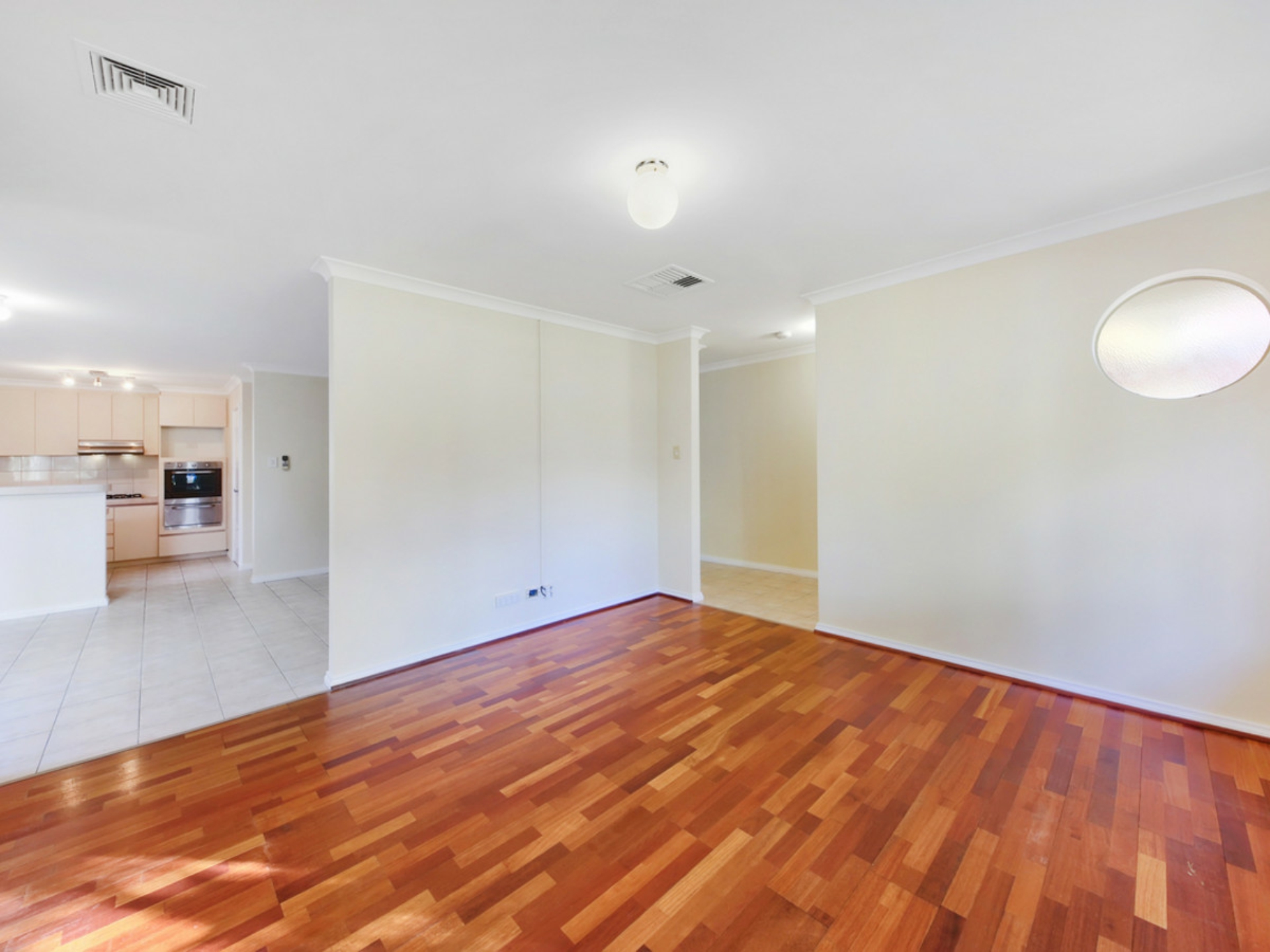 1/37 Croydon Avenue, YOKINE