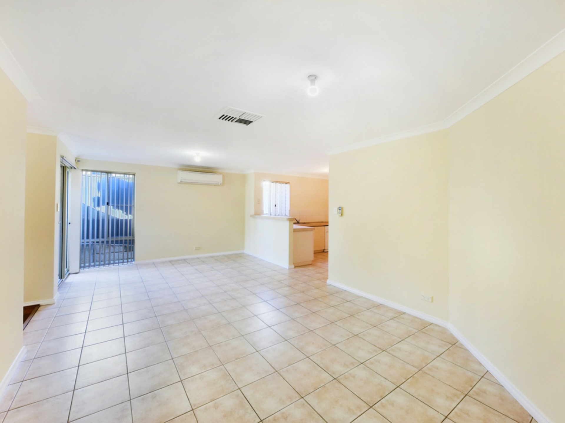 1/37 Croydon Avenue, YOKINE