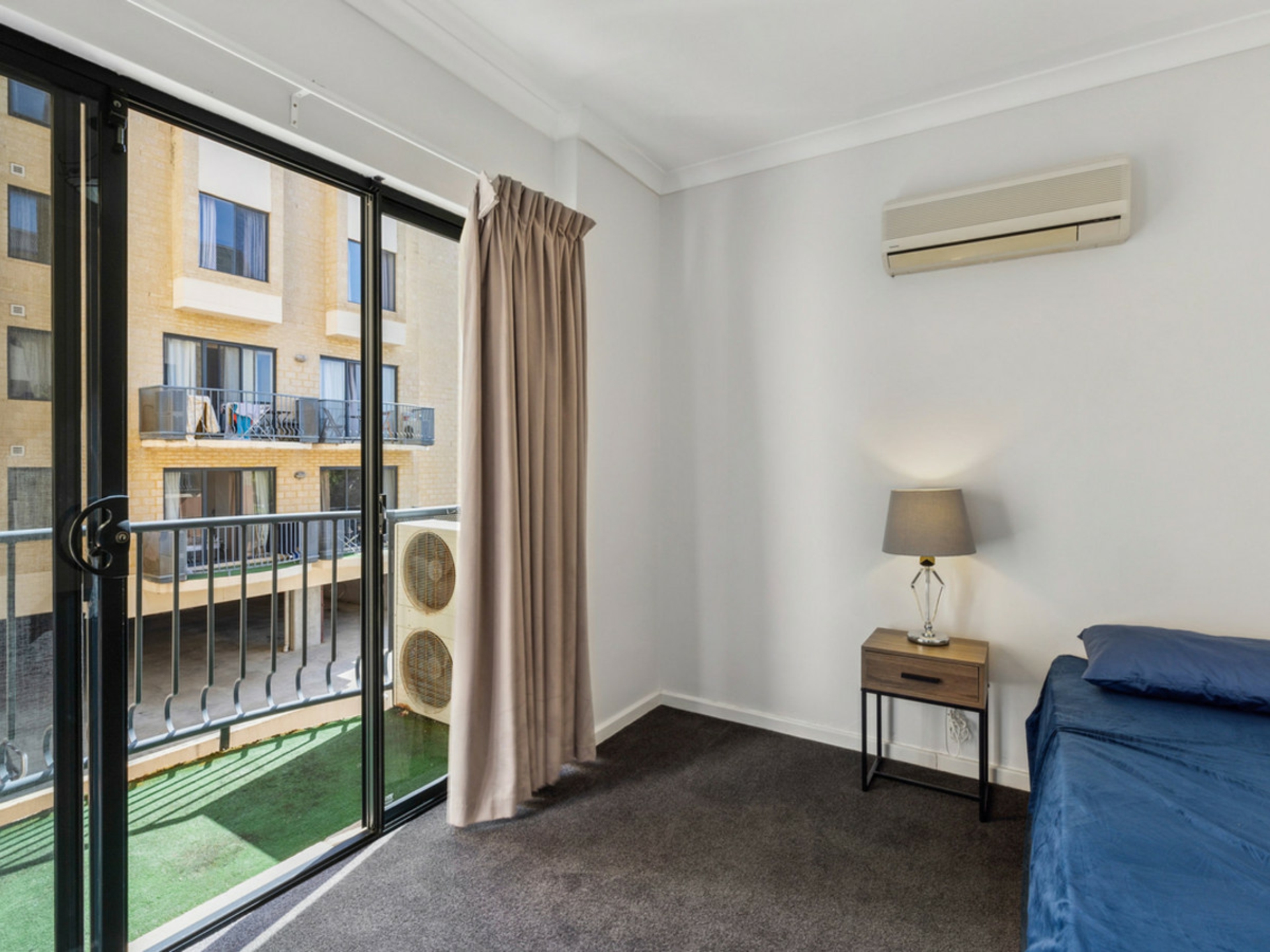 12/11 Regal Place, EAST PERTH