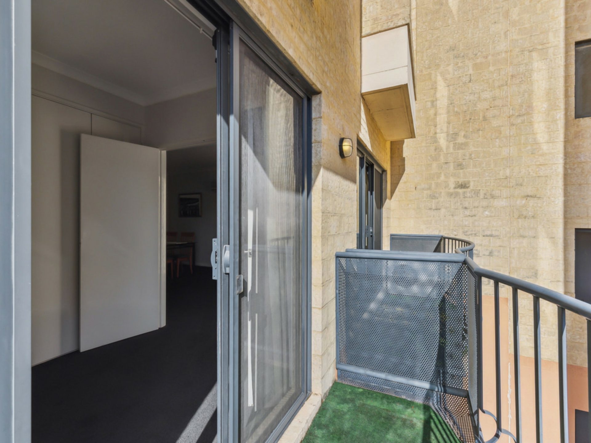 12/11 Regal Place, EAST PERTH