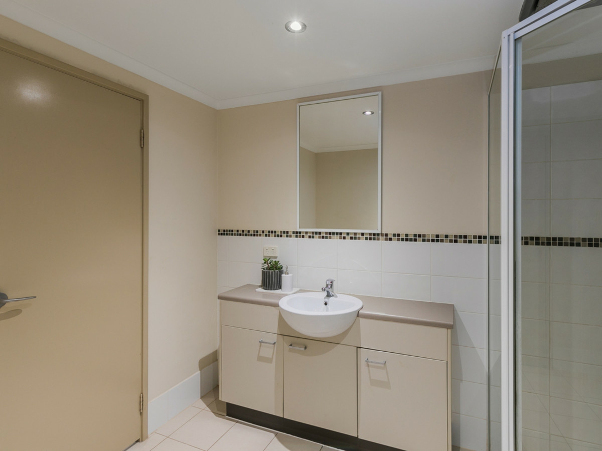 34/154-156 Newcastle Street, PERTH