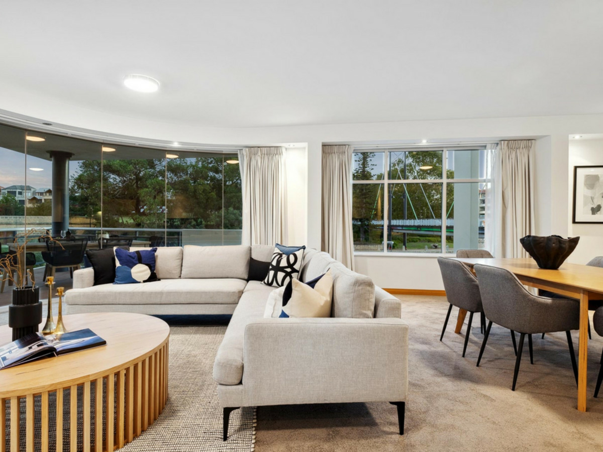 2/1 Henry Lawson Walk, EAST PERTH