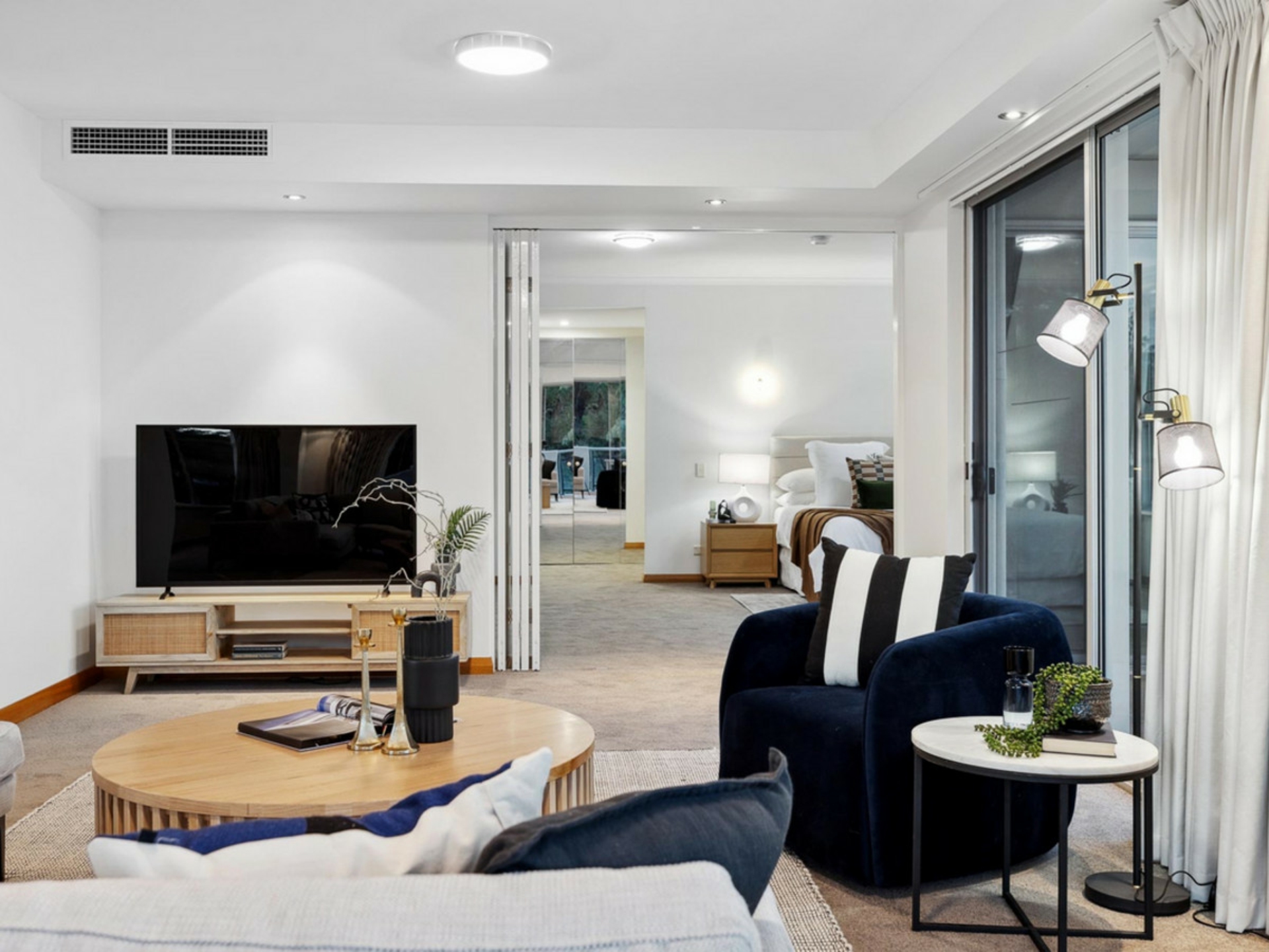 2/1 Henry Lawson Walk, EAST PERTH