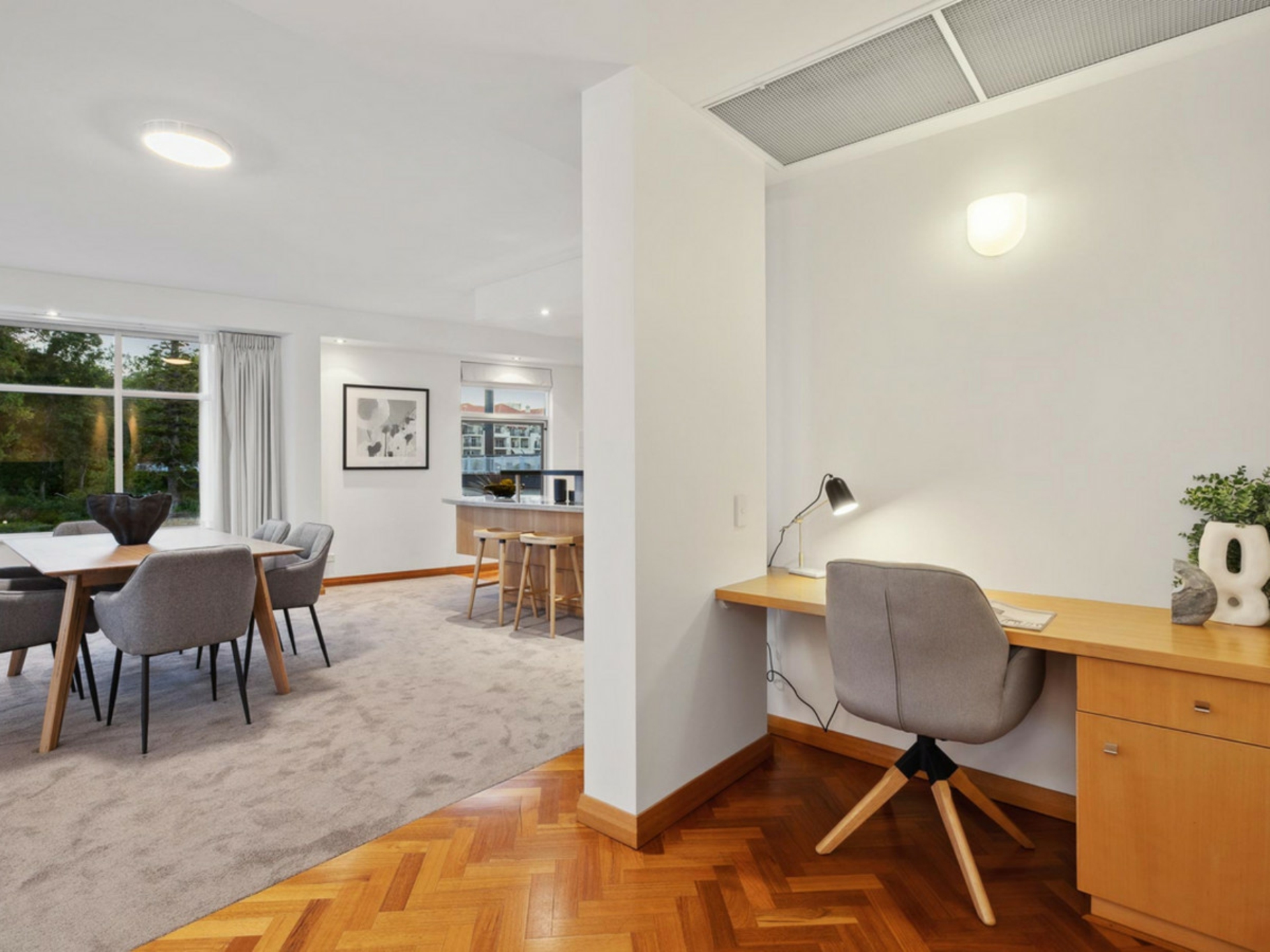 2/1 Henry Lawson Walk, EAST PERTH