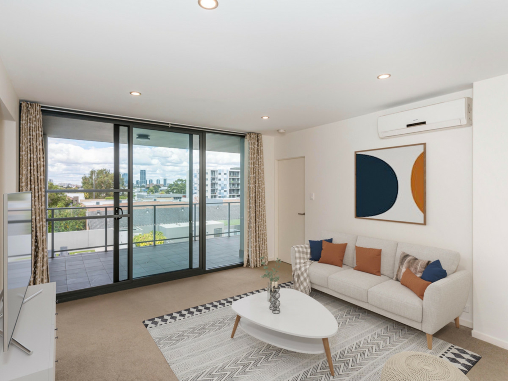 43/280 Lord Street, Perth
