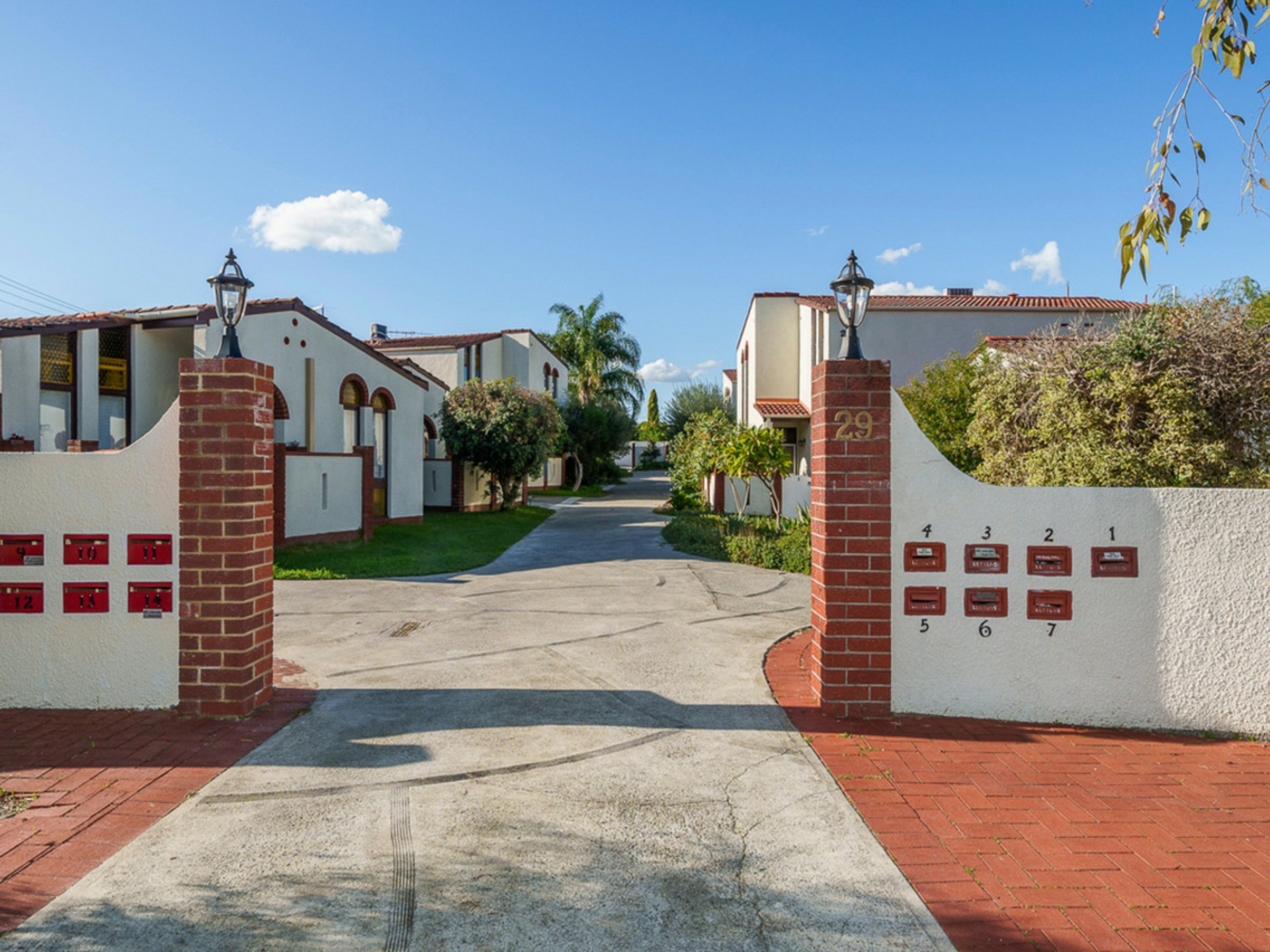 10/29 Wood Street, INGLEWOOD