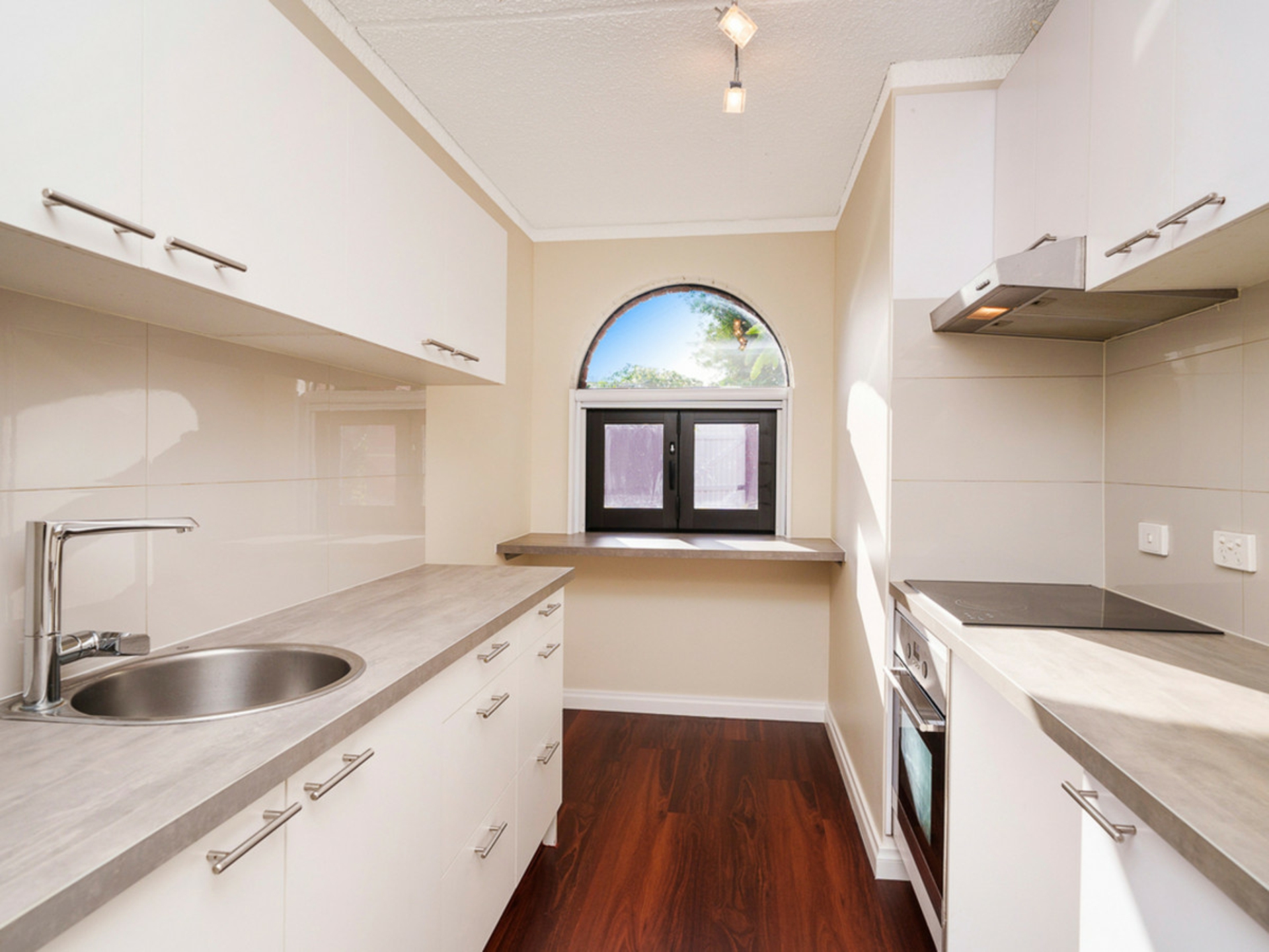 10/29 Wood Street, INGLEWOOD