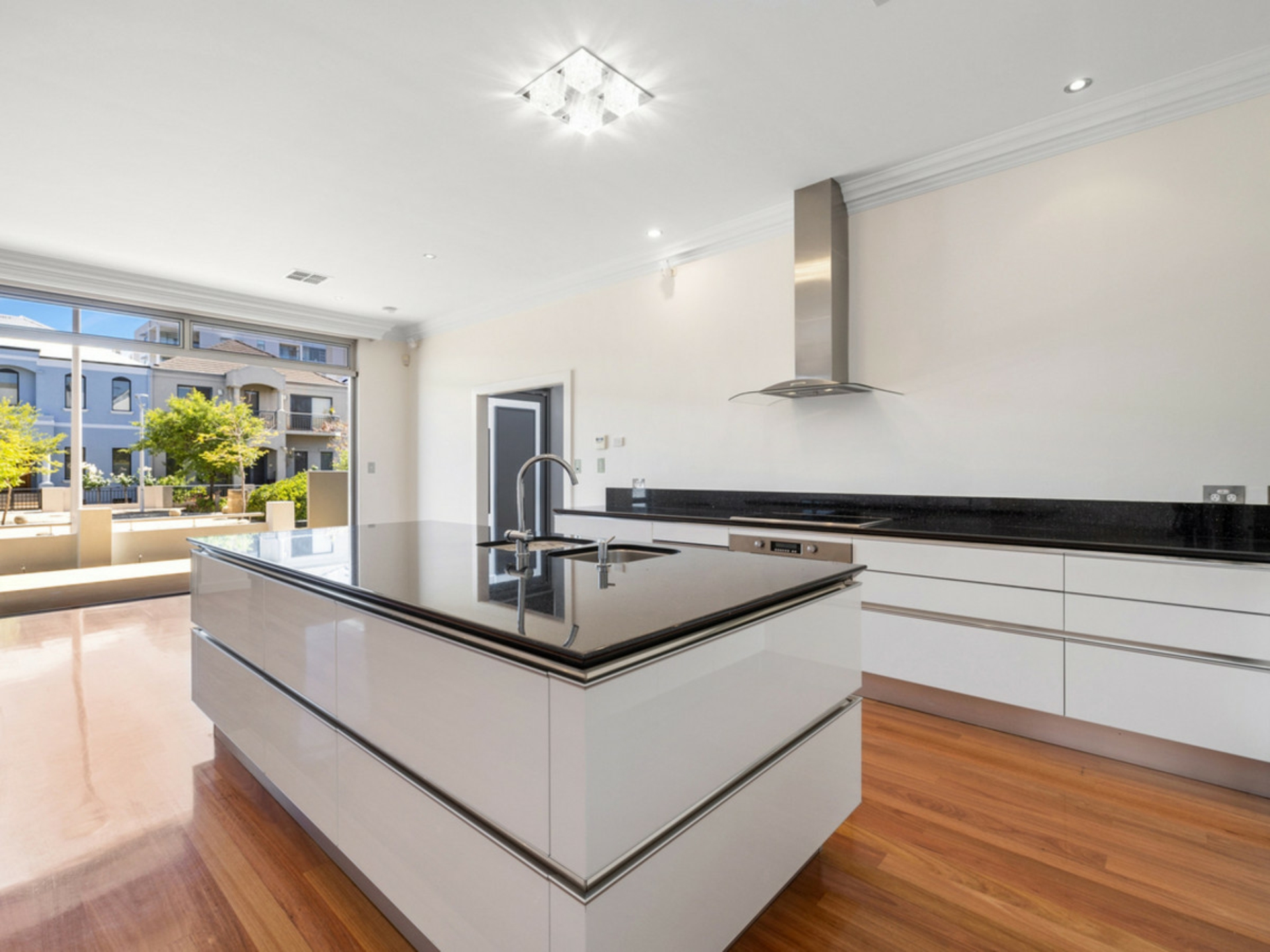 9 Old Belvidere Promenade, EAST PERTH