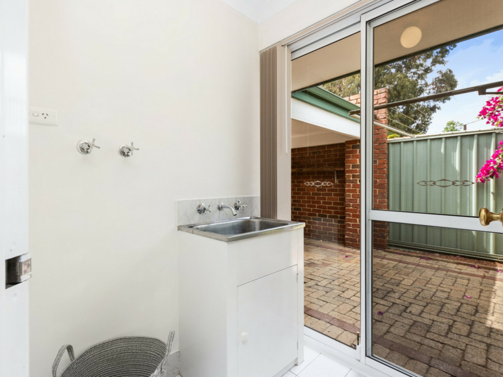 1a Grand Promenade Bayswater WA Property Details LJ Hooker