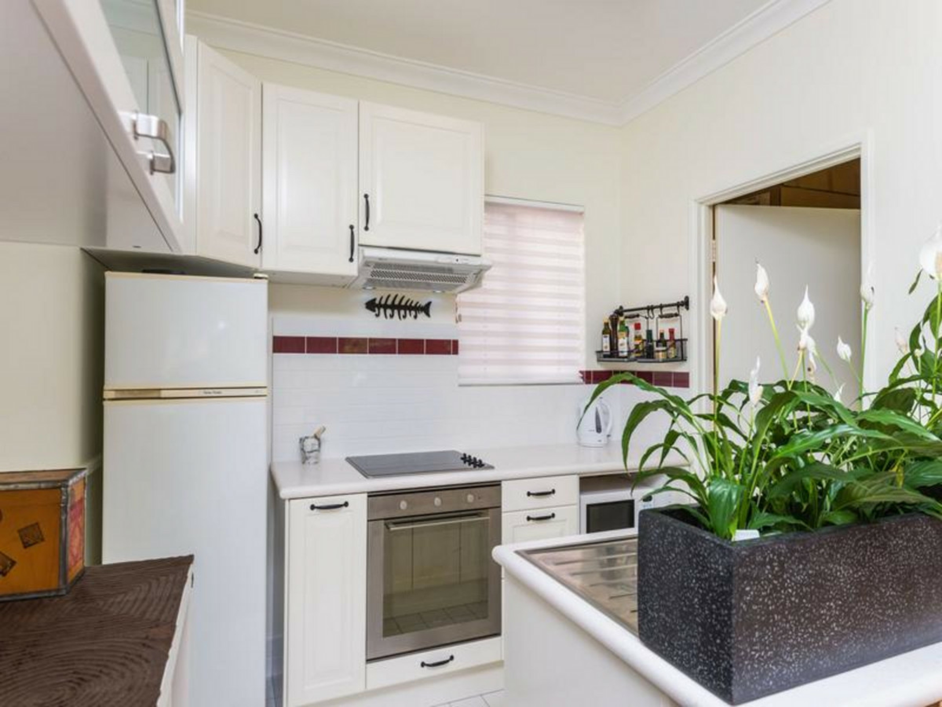 21/48 Wellington Street — photo 2 of 20