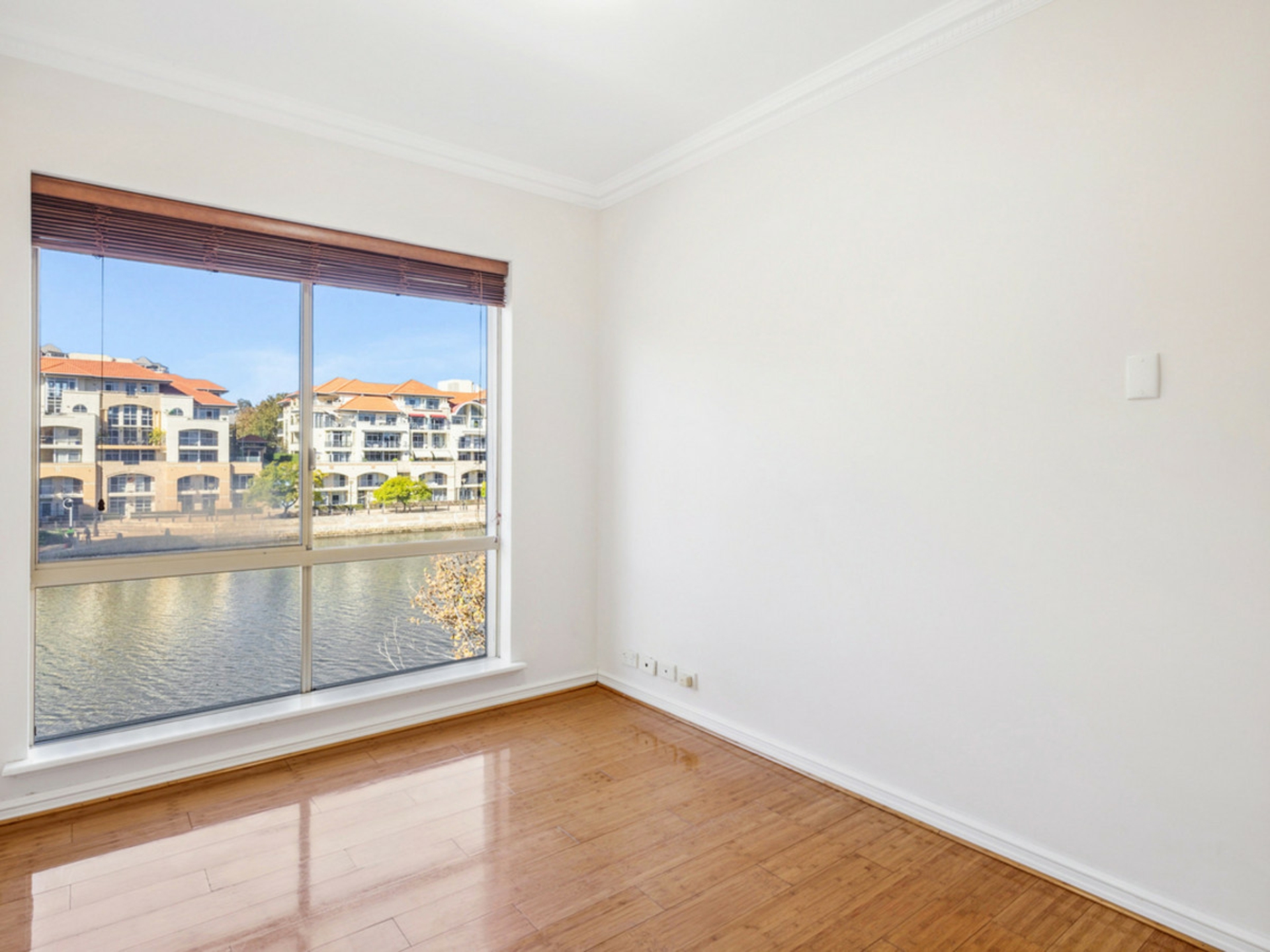 16 Henry Lawson Walk, EAST PERTH