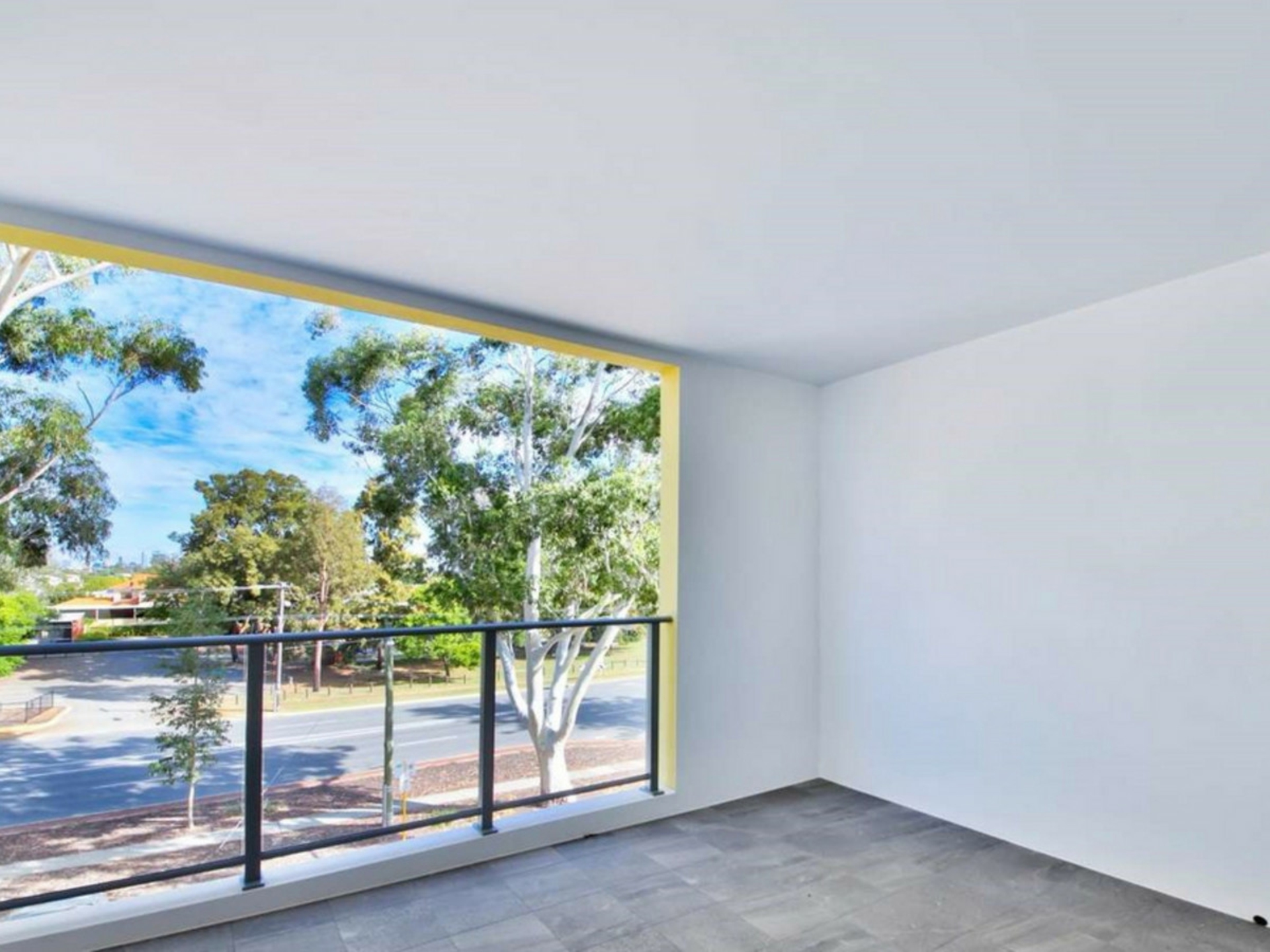 20/31 Blythe Avenue, YOKINE