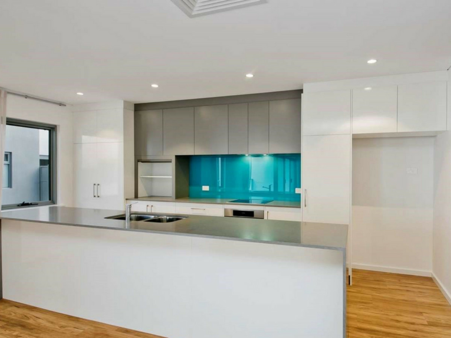 20/31 Blythe Avenue, YOKINE