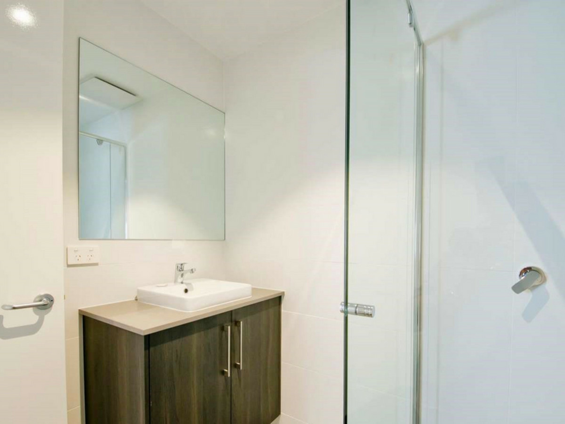 20/31 Blythe Avenue, YOKINE