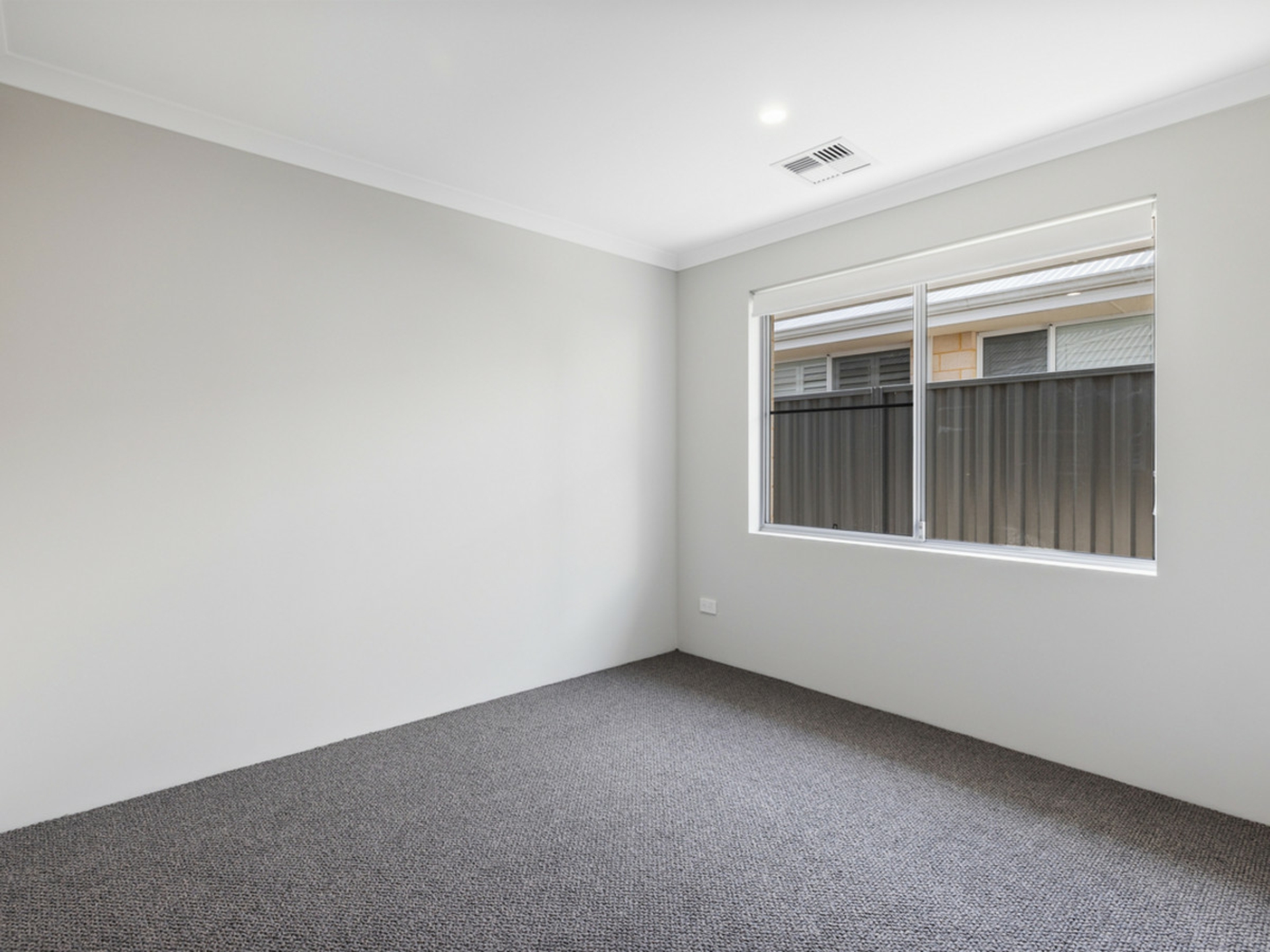 5 Negri Close, SOUTH GUILDFORD