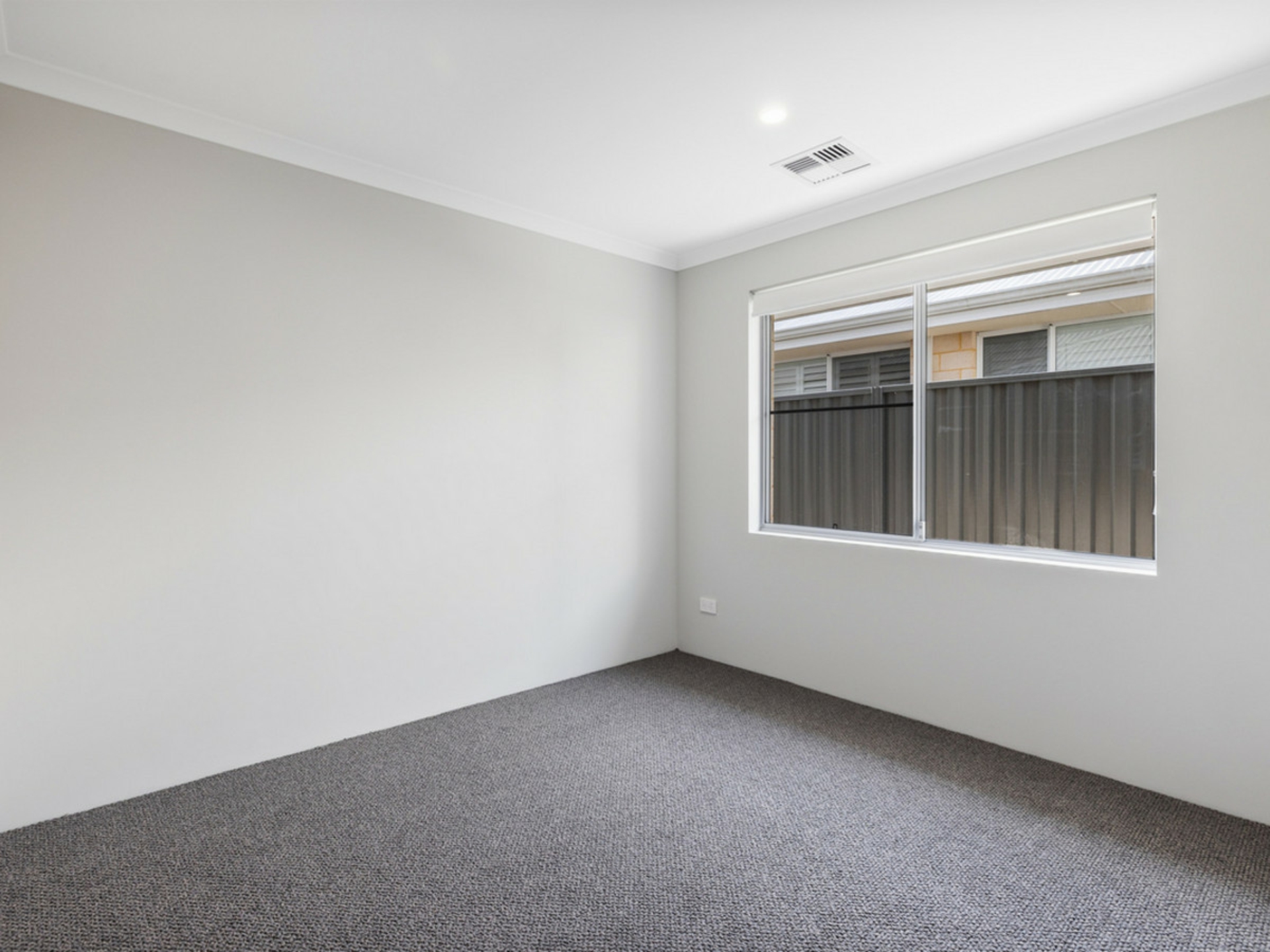 5 Negri Close, SOUTH GUILDFORD