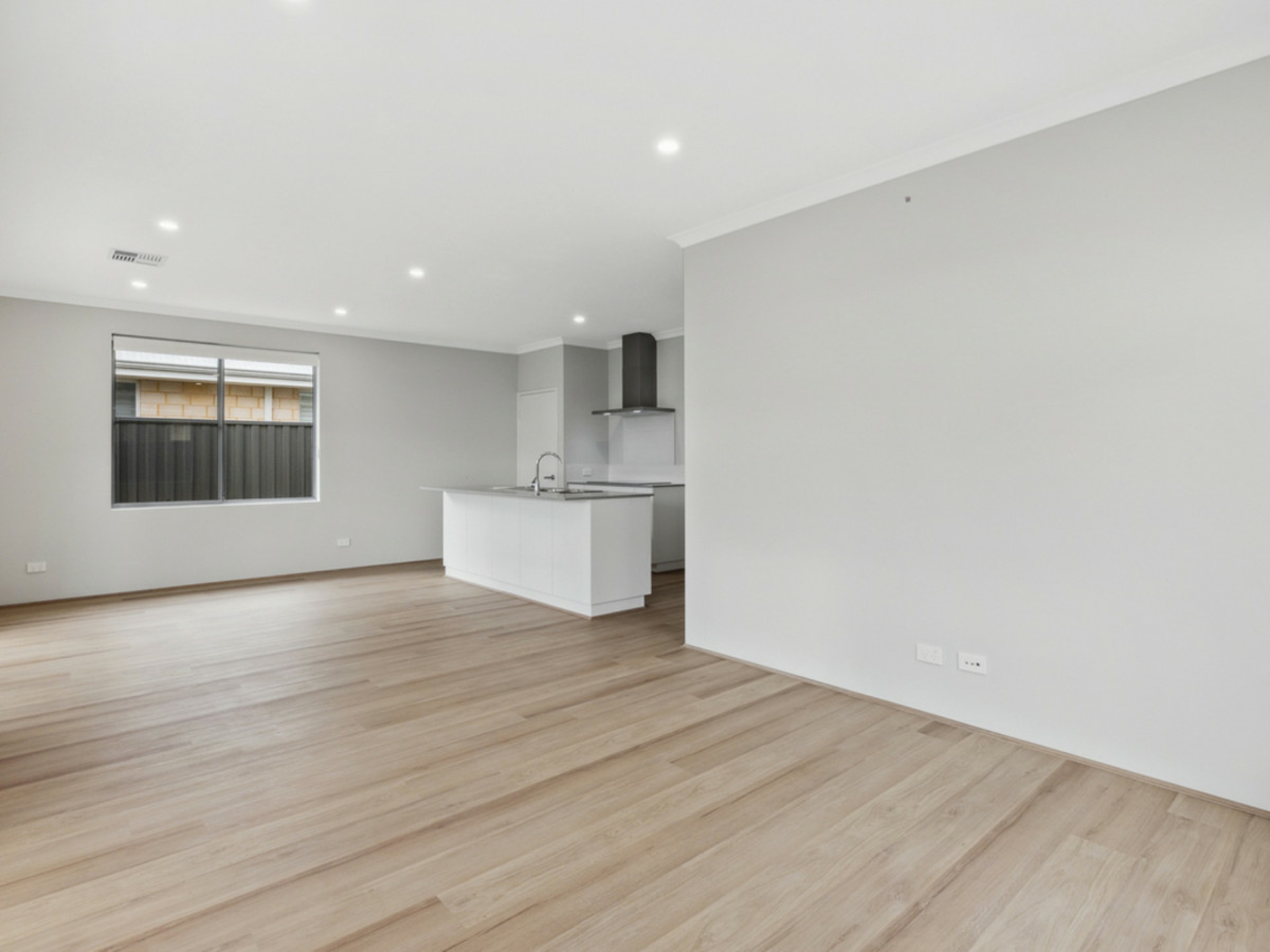 5 Negri Close, SOUTH GUILDFORD
