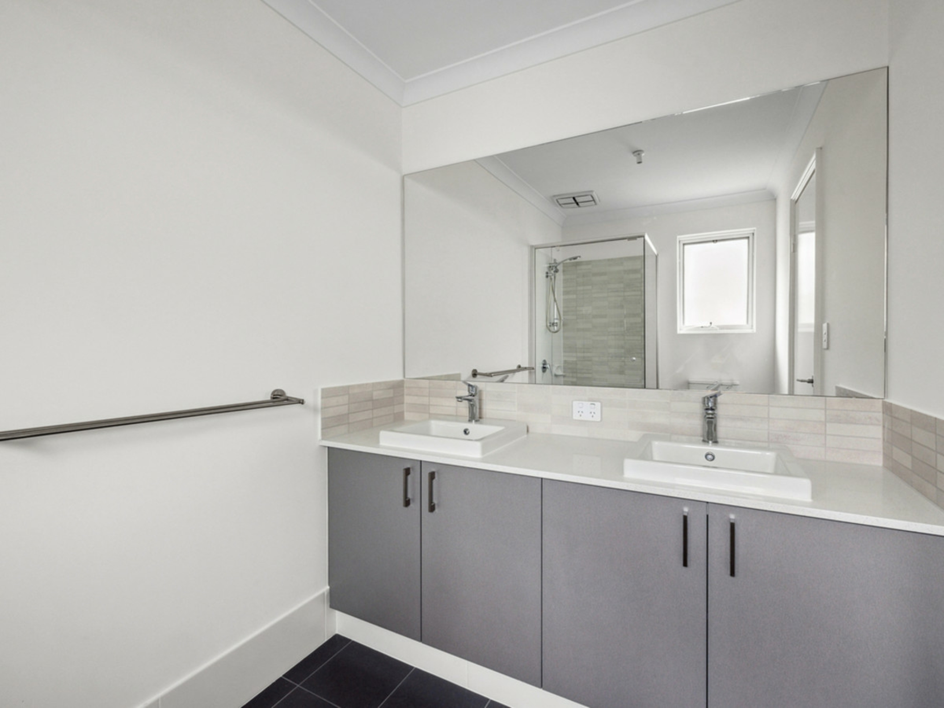 67 Denmark Loop, SOUTH GUILDFORD