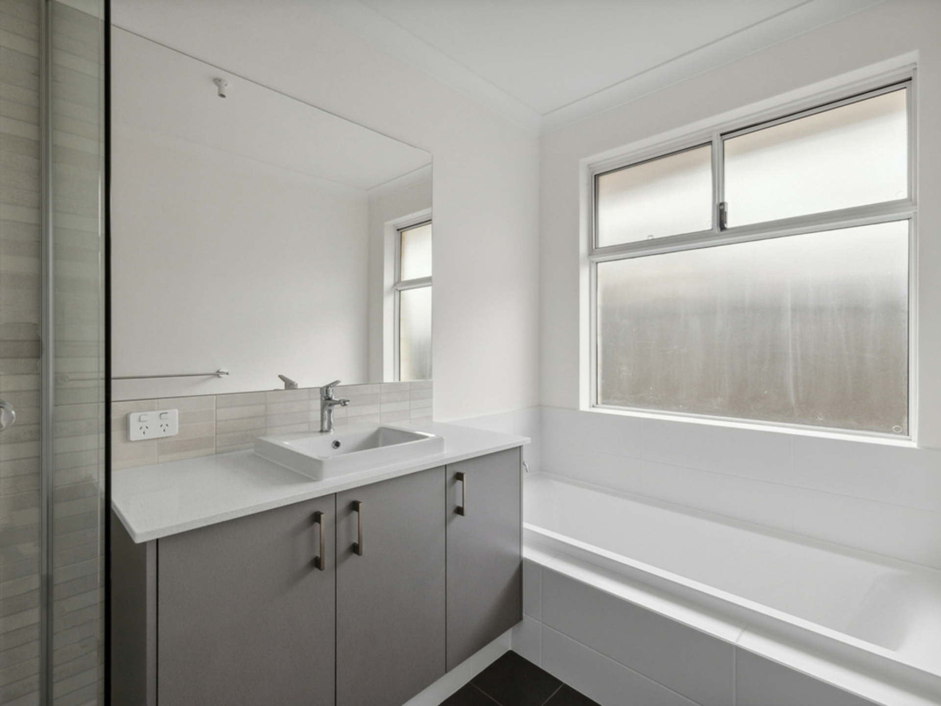 67 Denmark Loop, SOUTH GUILDFORD