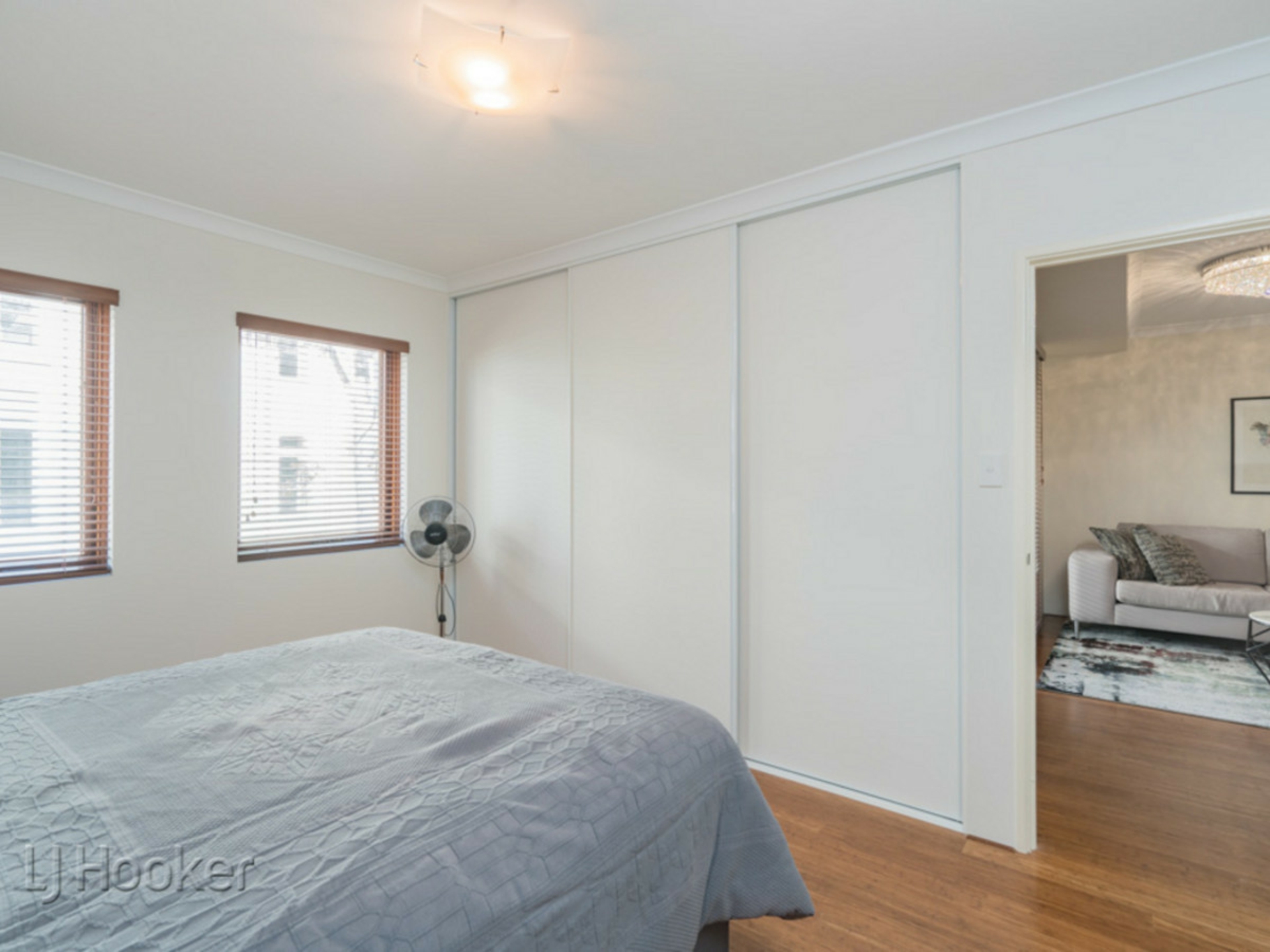 5/150 Stirling Street, PERTH