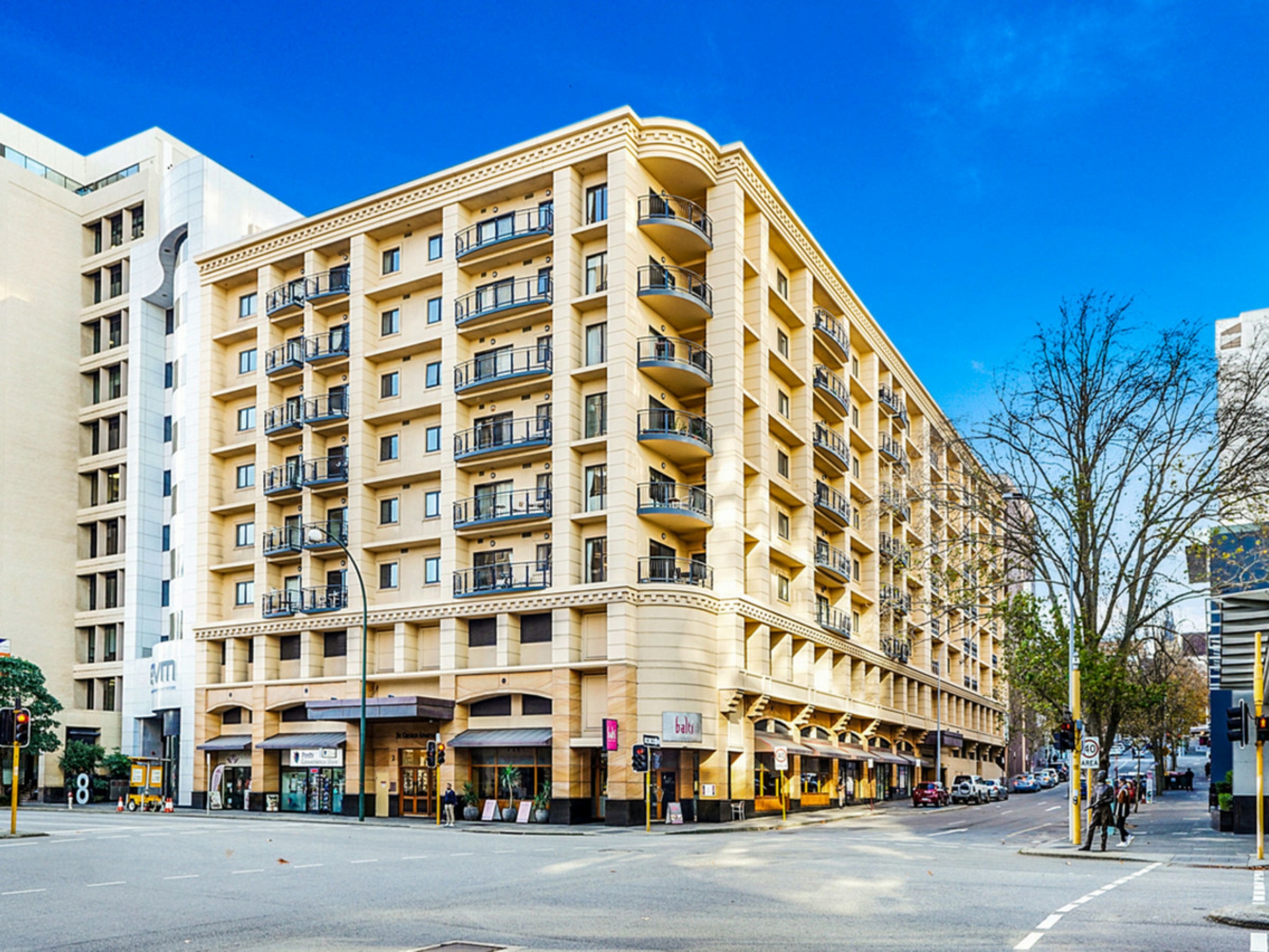 607/2 St Georges Terrace, PERTH