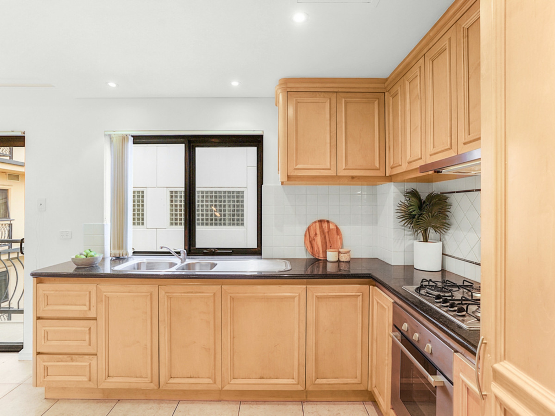 607/2 St Georges Terrace, PERTH