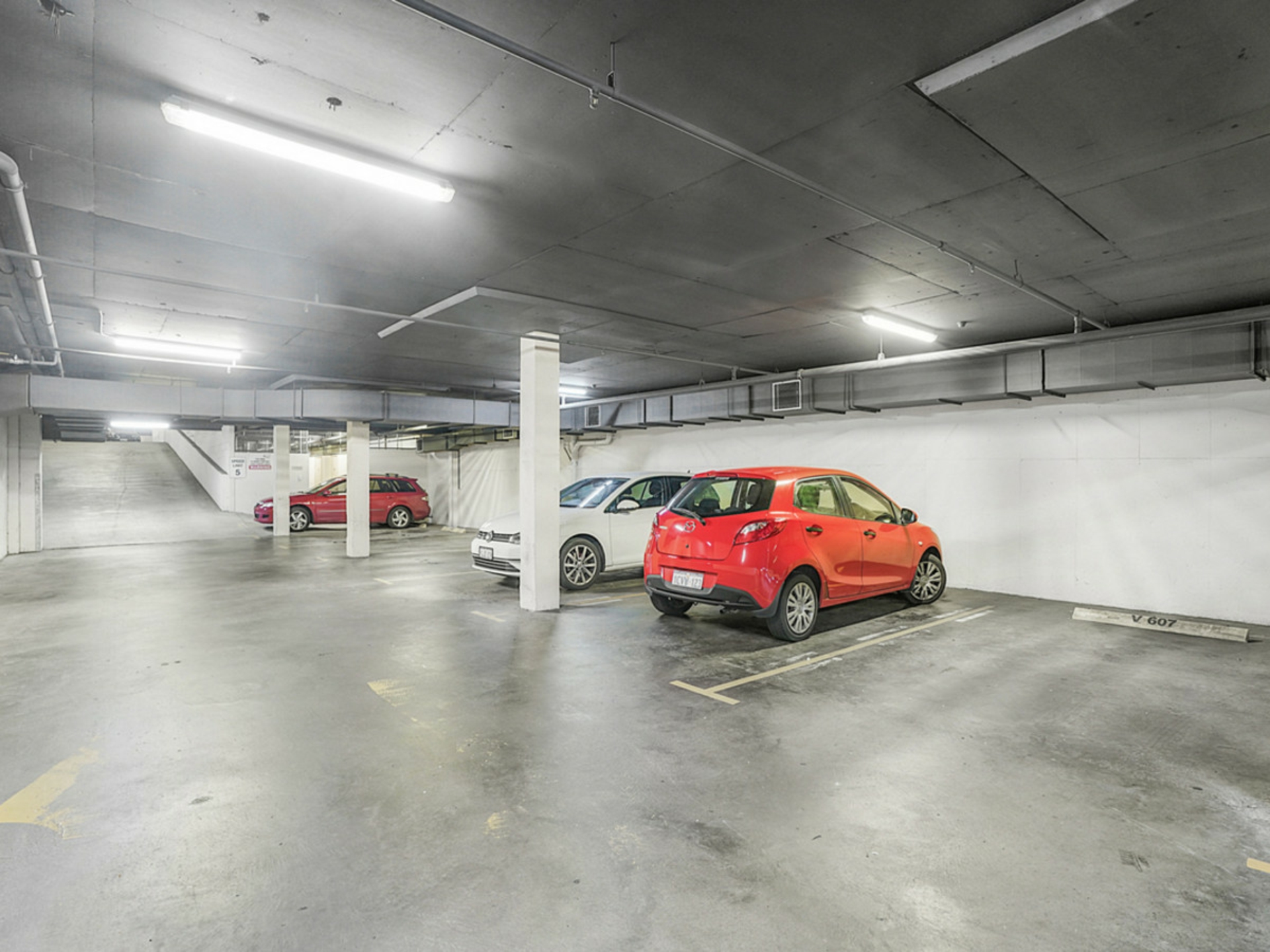 607/2 St Georges Terrace, PERTH