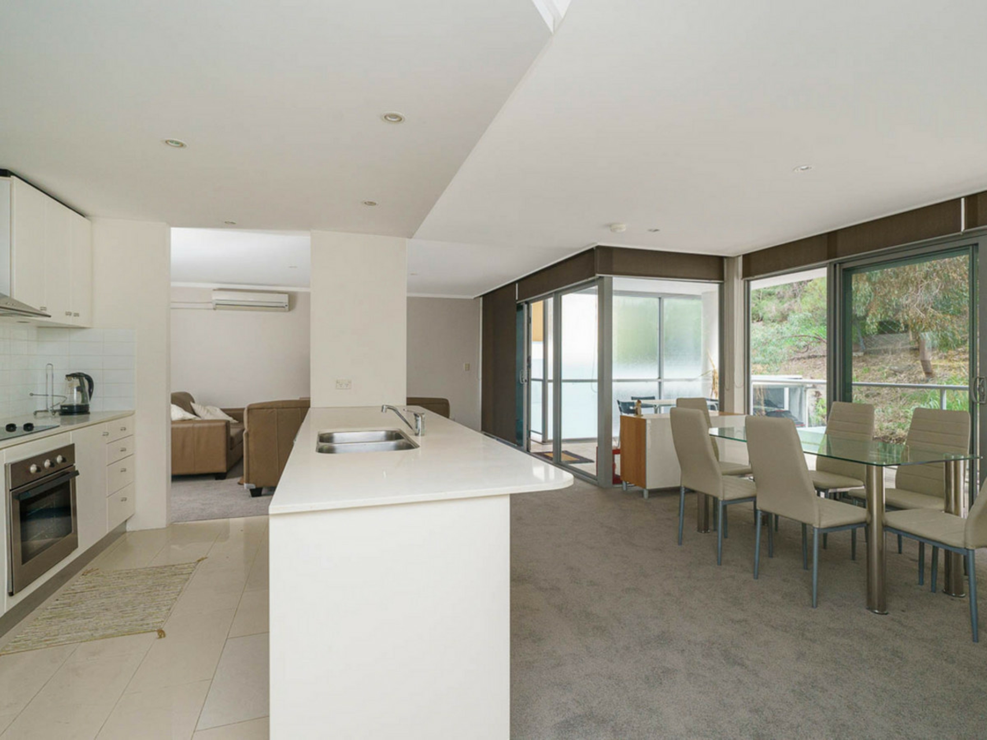 6/138 Mounts Bay Road, PERTH
