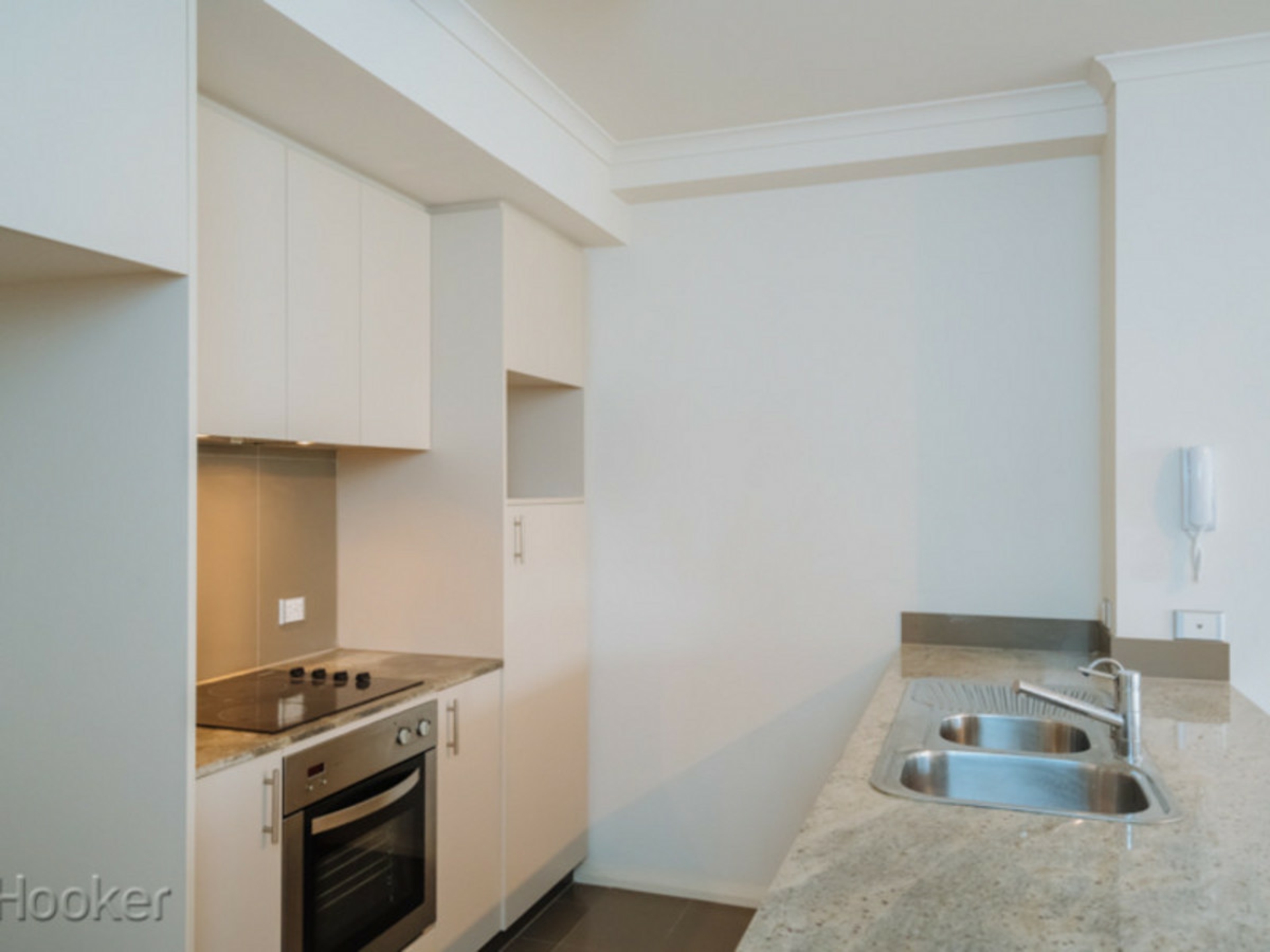 8/145 Newcastle Street, PERTH