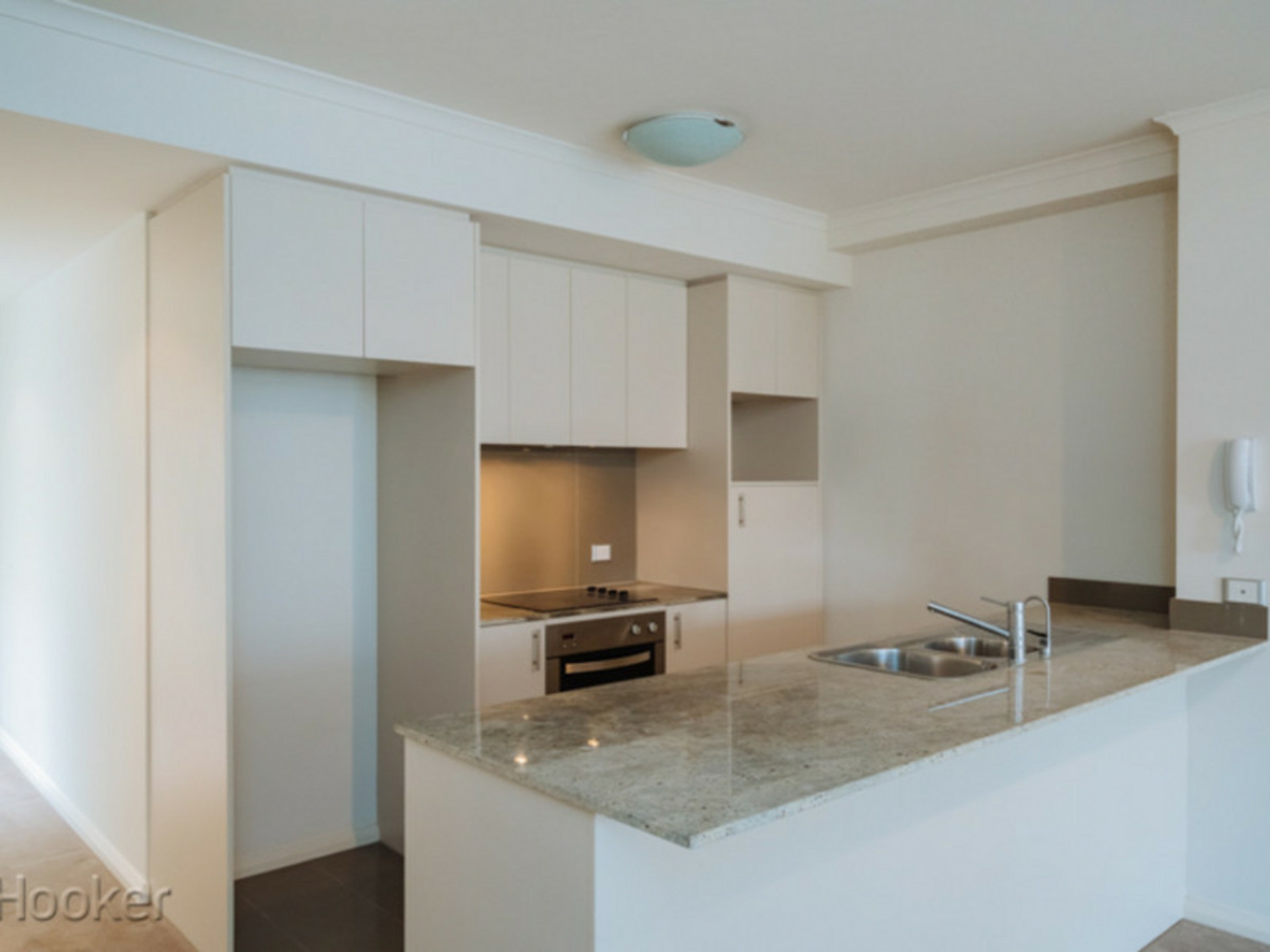 8/145 Newcastle Street, PERTH