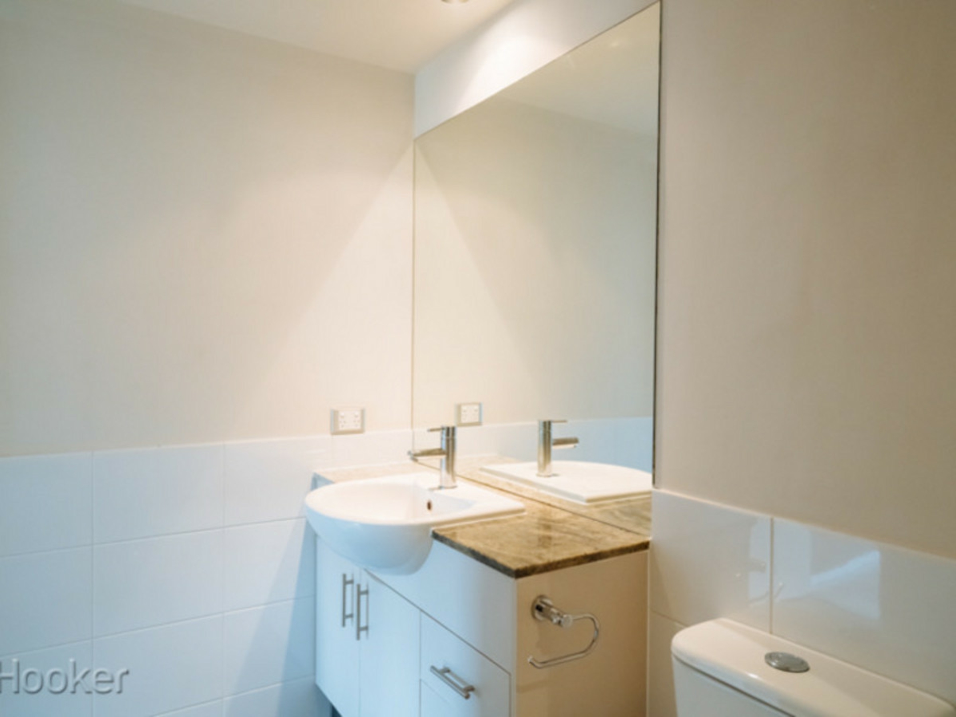 8/145 Newcastle Street, PERTH