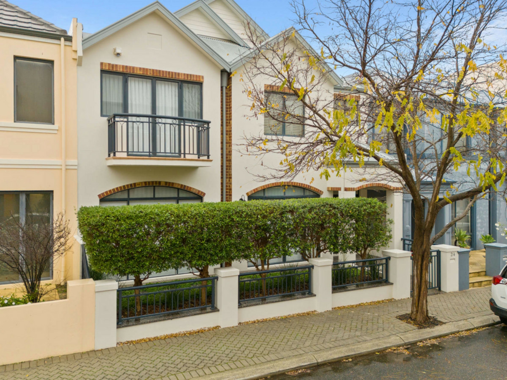 24 Tully Road, EAST PERTH