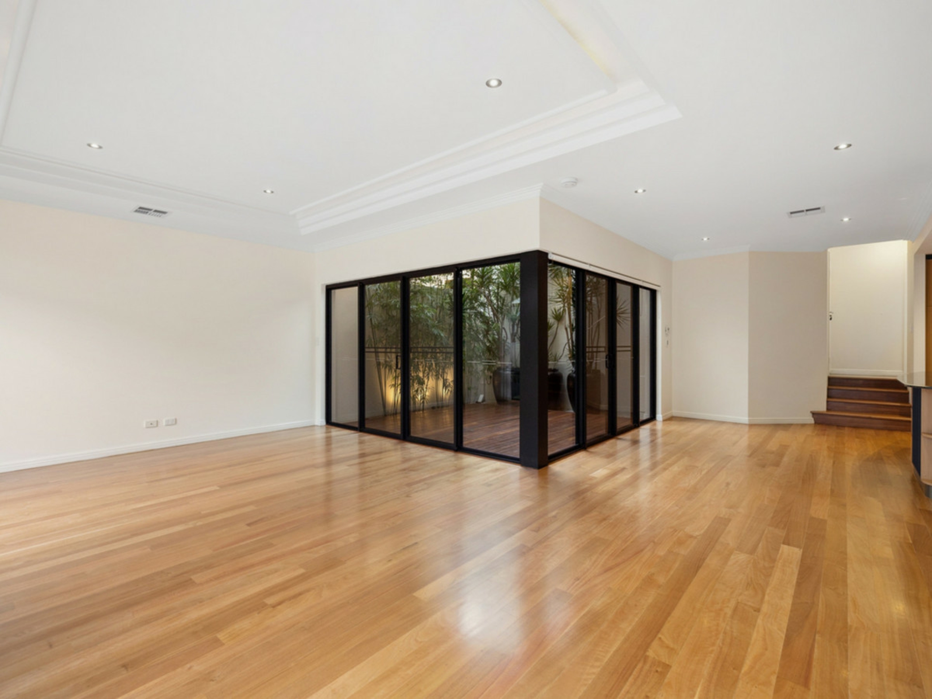 24 Tully Road, EAST PERTH