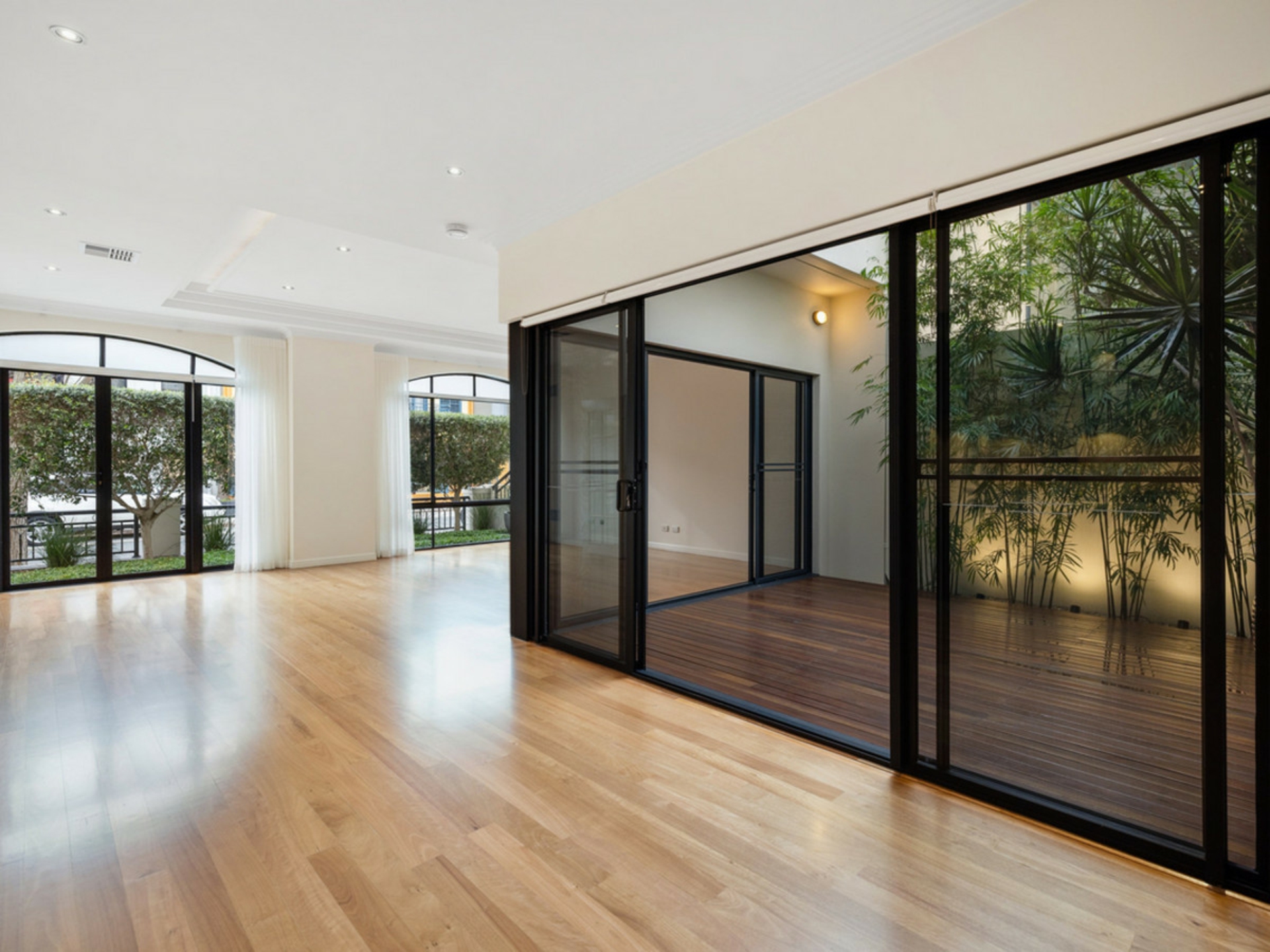 24 Tully Road, EAST PERTH