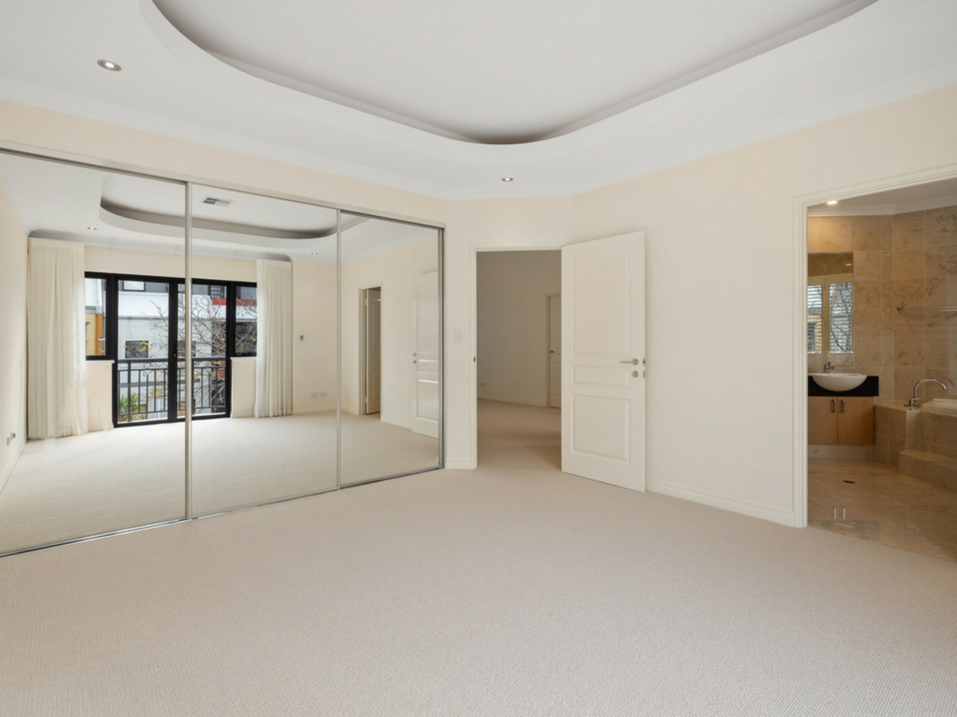 24 Tully Road, EAST PERTH