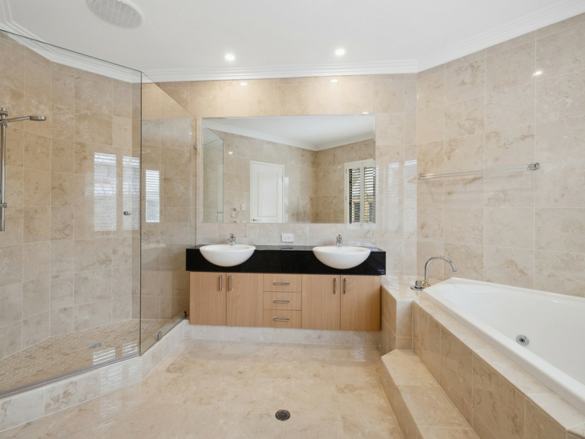 24 Tully Road, EAST PERTH