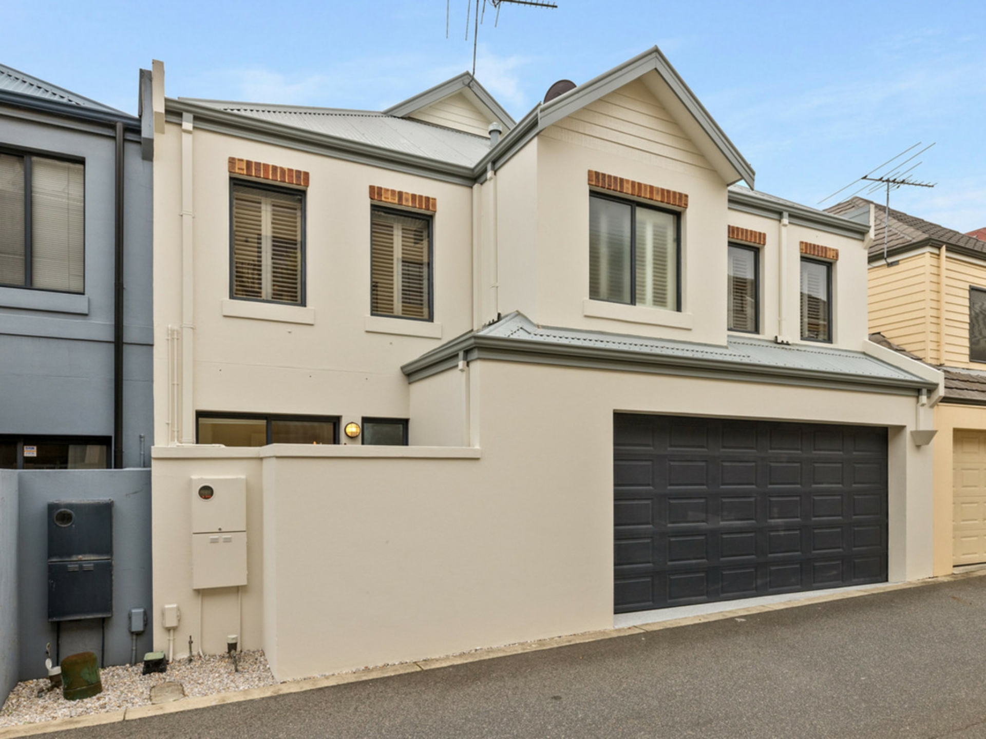 24 Tully Road, EAST PERTH