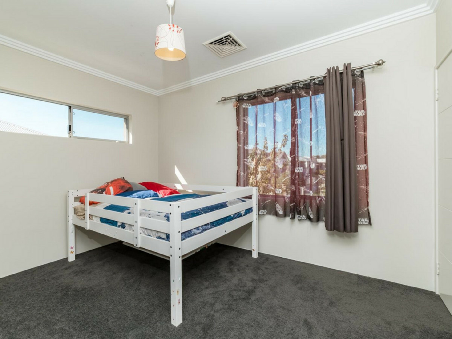 31 Sedgeland Way, ASCOT