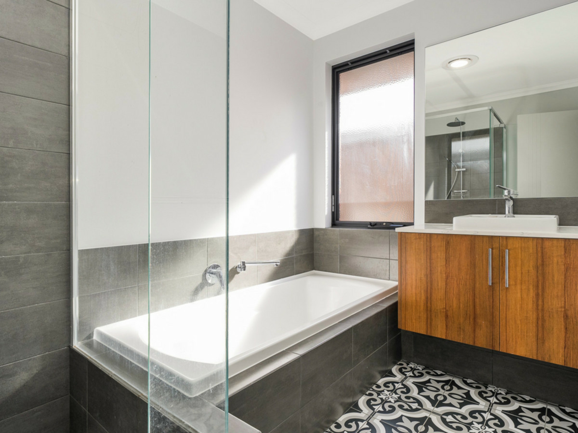 5 Criddle Way, HAMMOND PARK