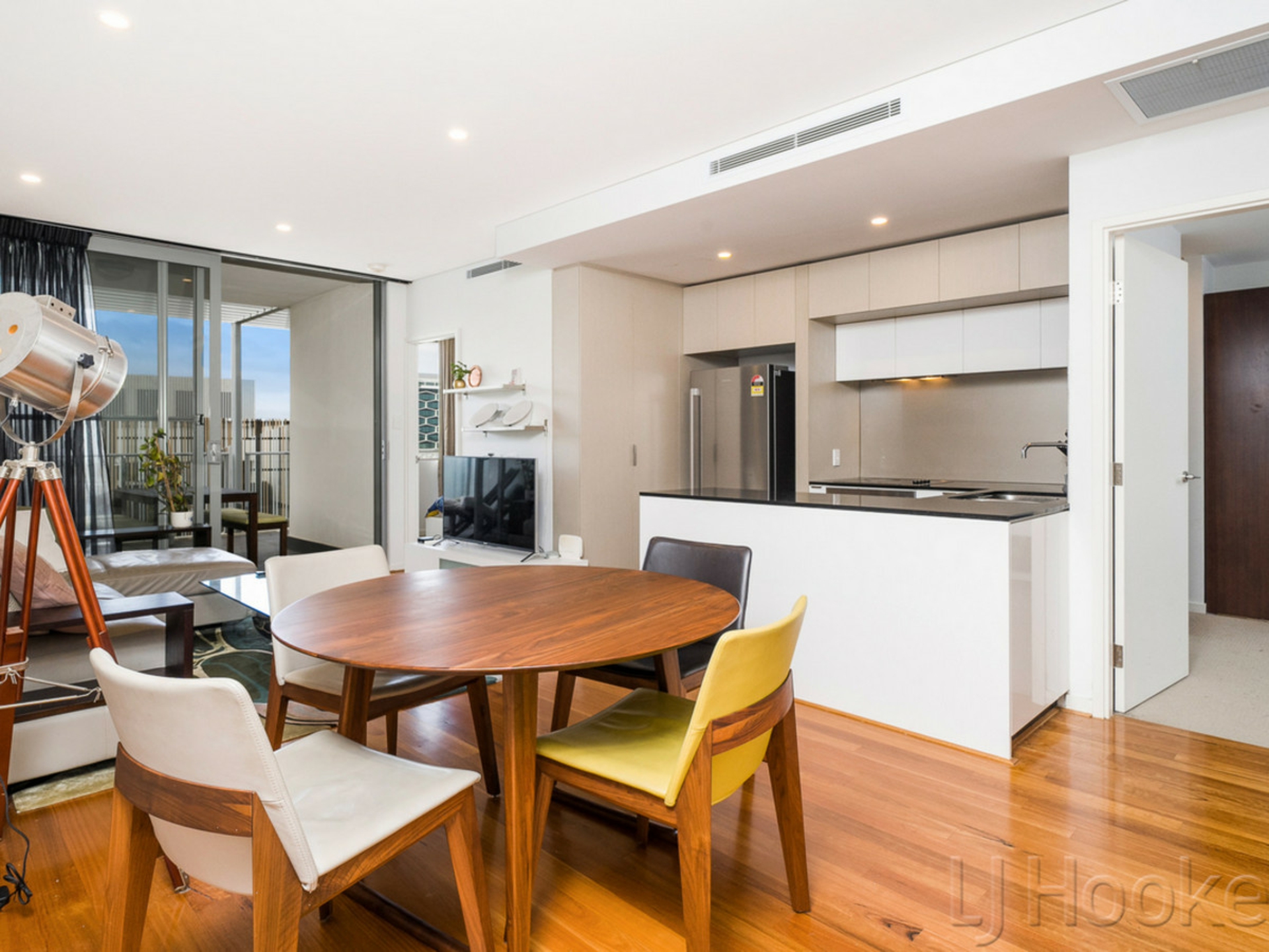 415/15 Roydhouse Street, SUBIACO