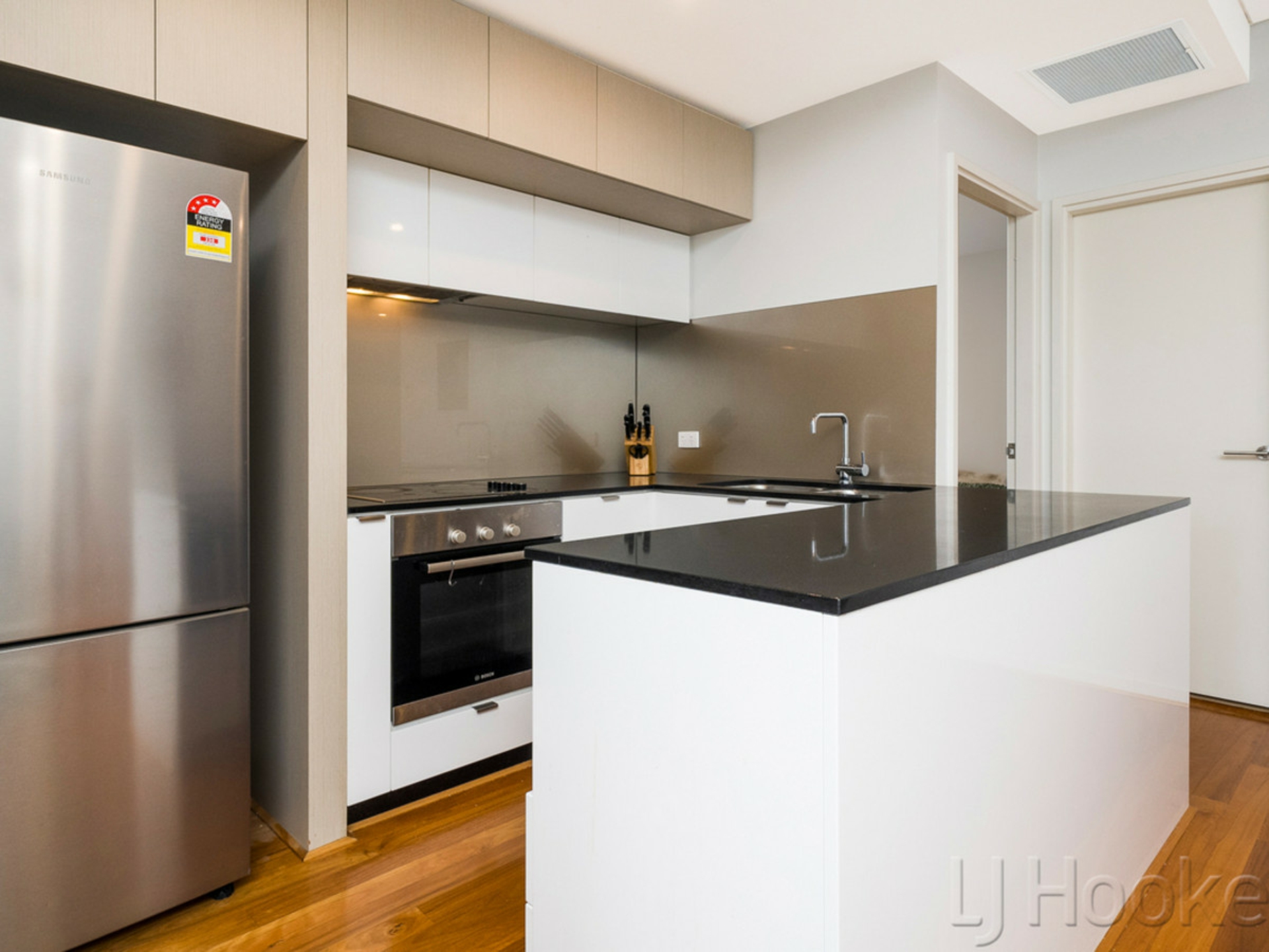 415/15 Roydhouse Street, SUBIACO