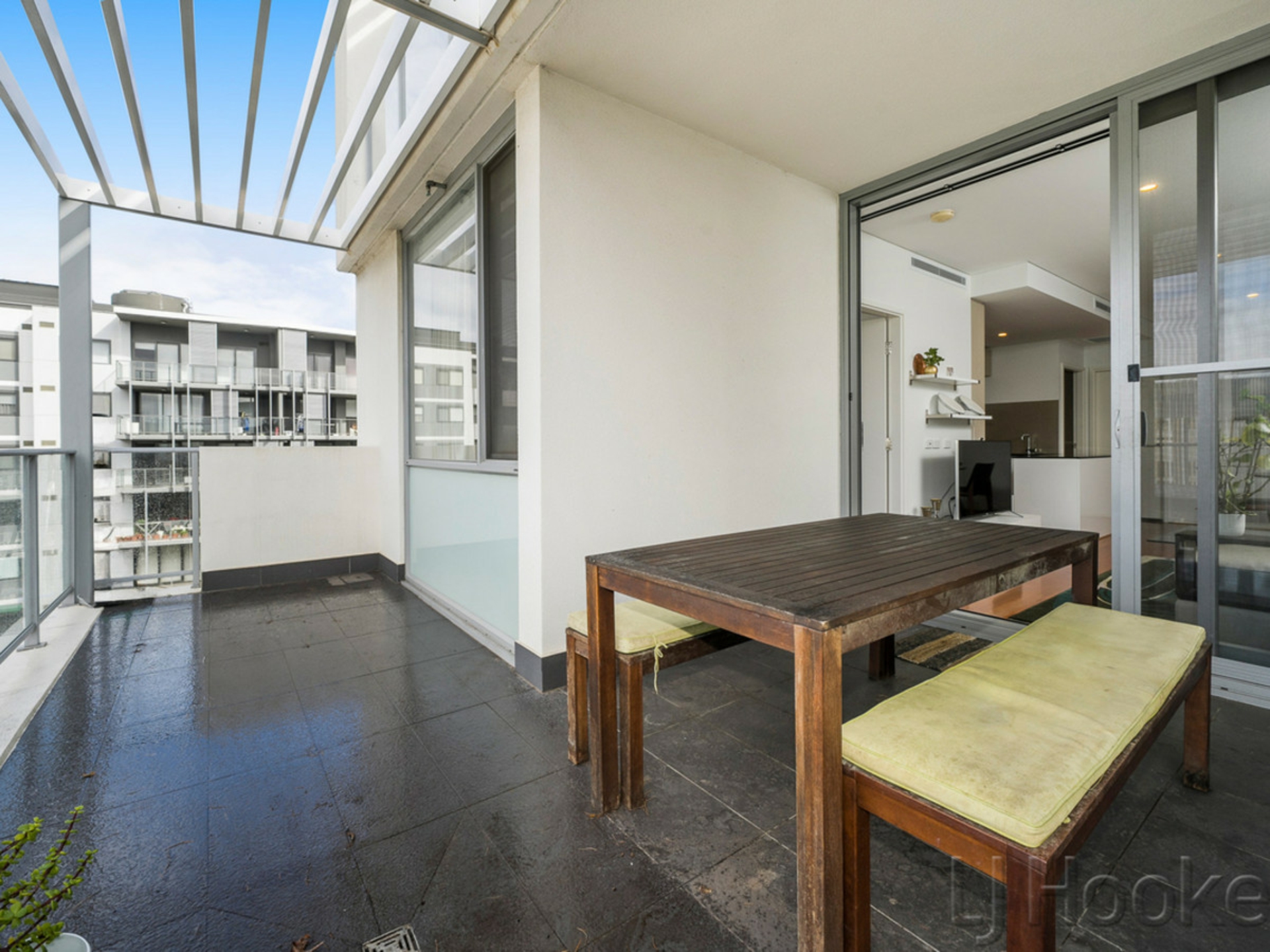 415/15 Roydhouse Street, SUBIACO