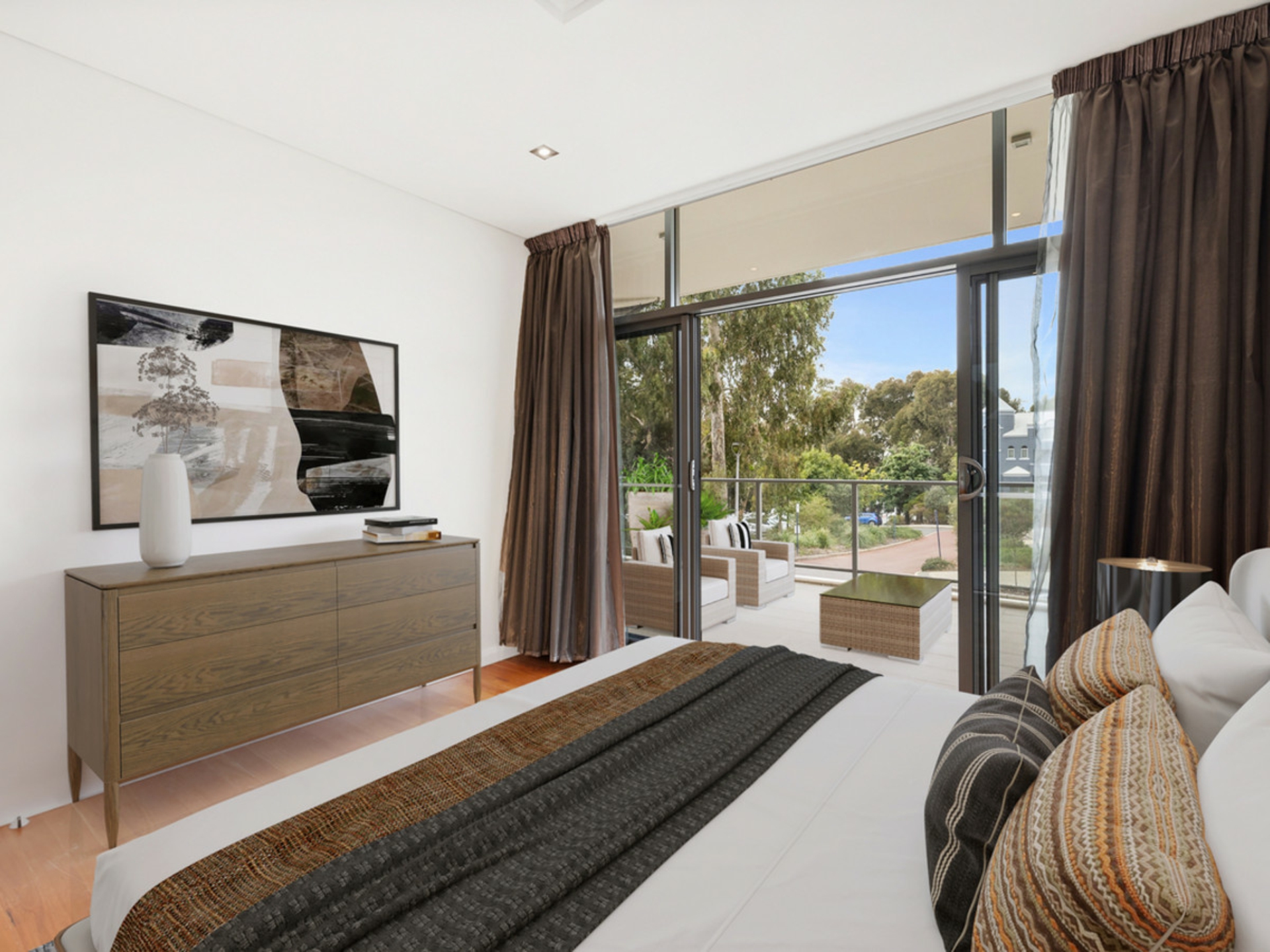 1/47 Tully Road, EAST PERTH