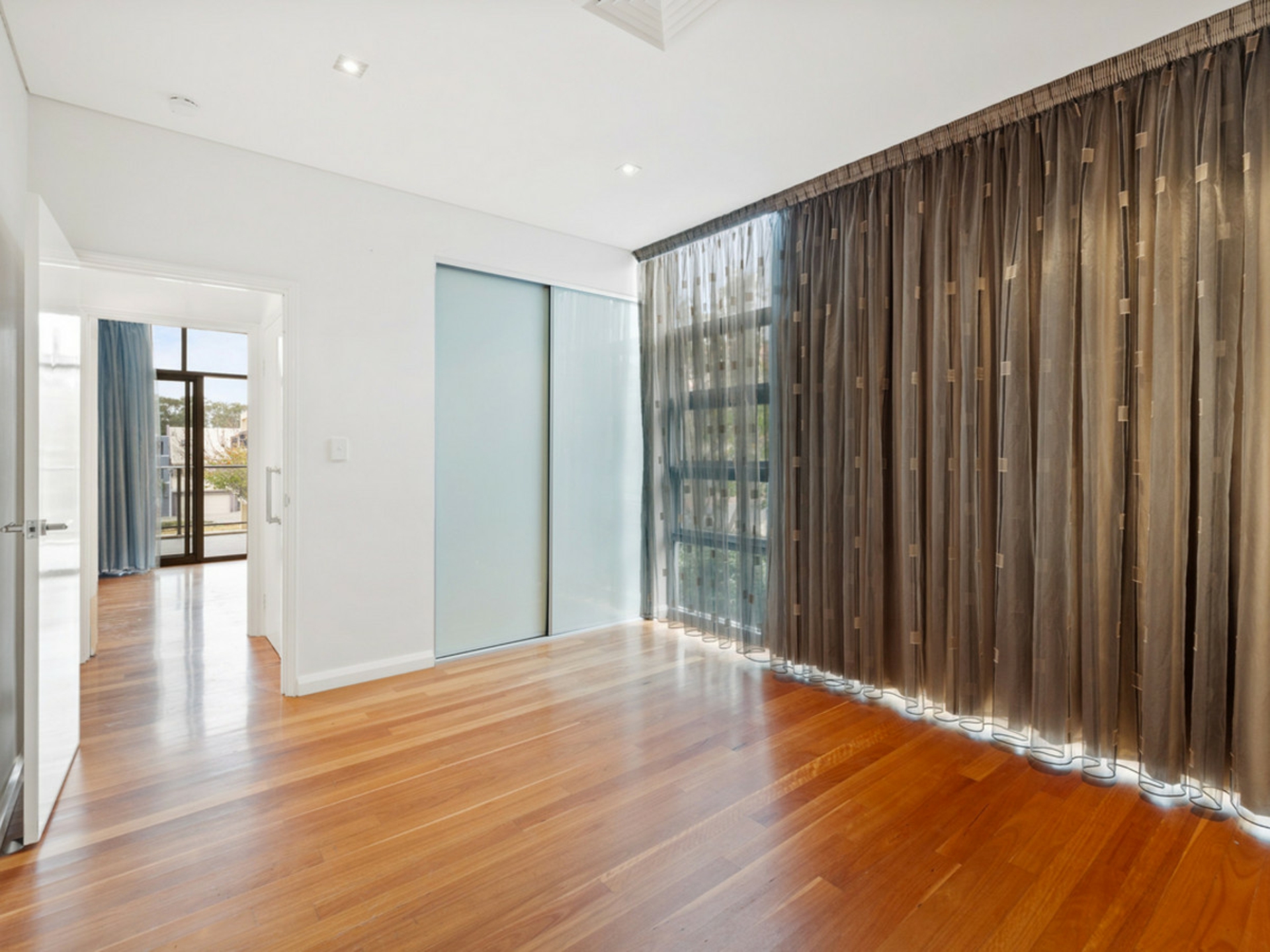 1/47 Tully Road, EAST PERTH