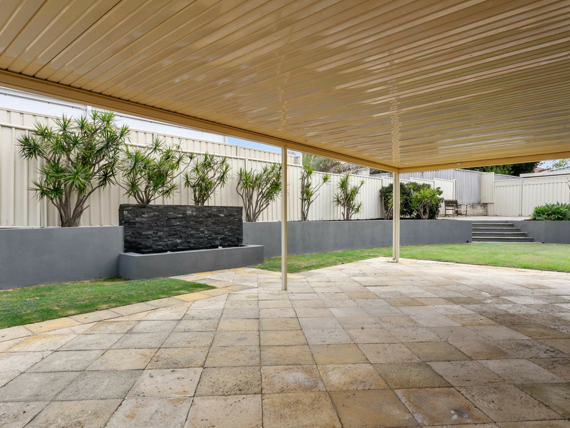 19 Trafalgar Gardens, MARANGAROO