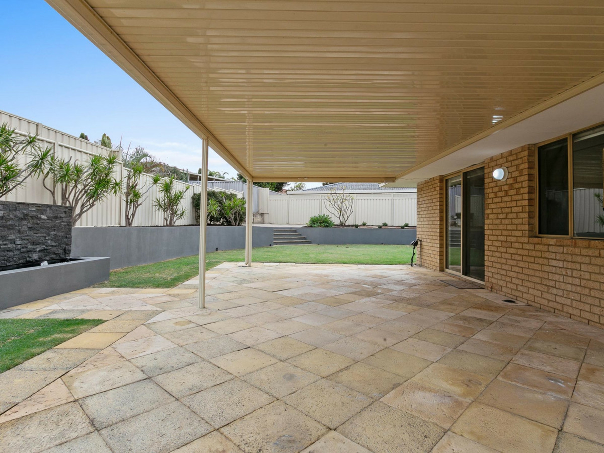 19 Trafalgar Gardens, MARANGAROO