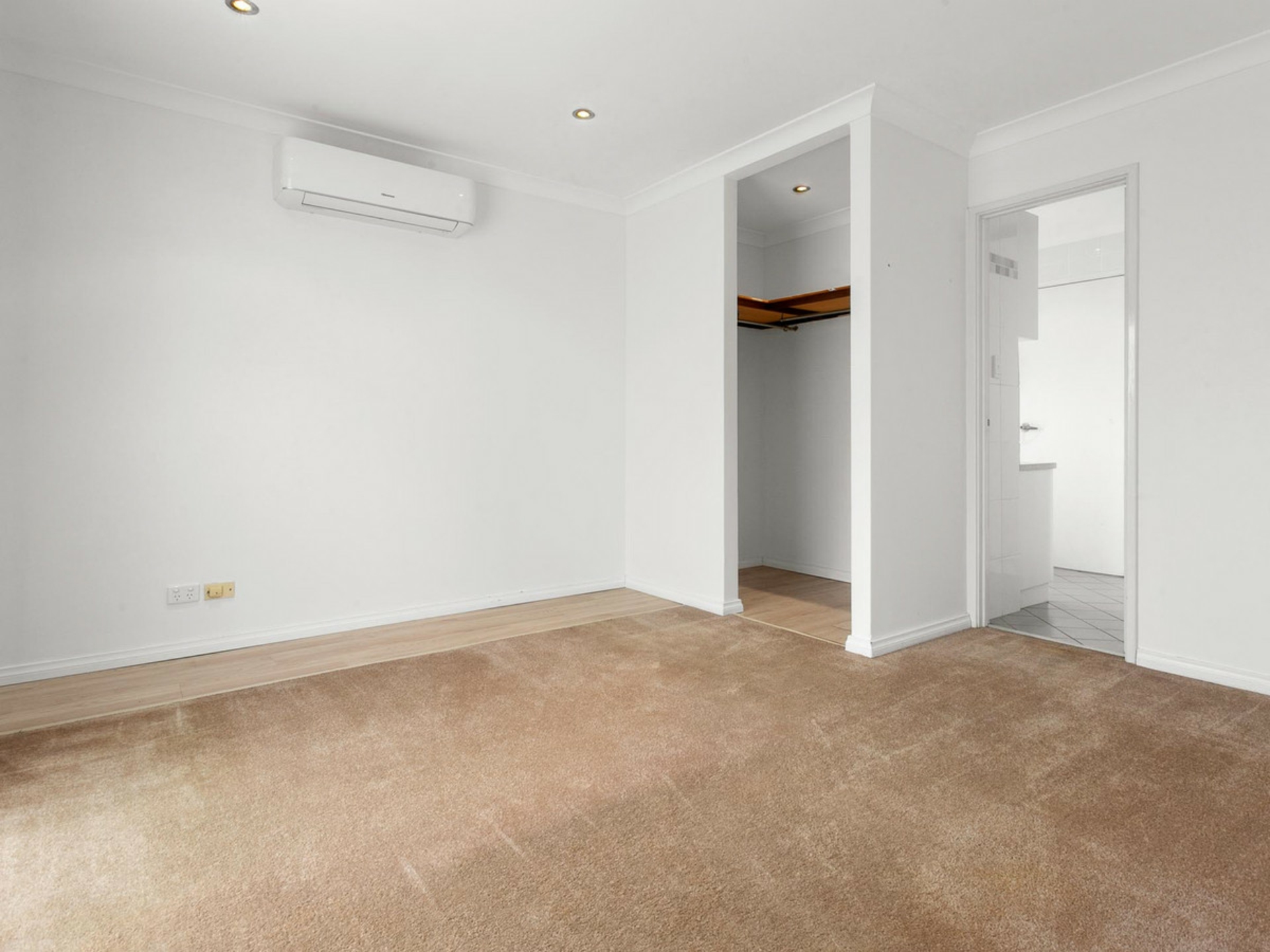 19 Trafalgar Gardens, MARANGAROO